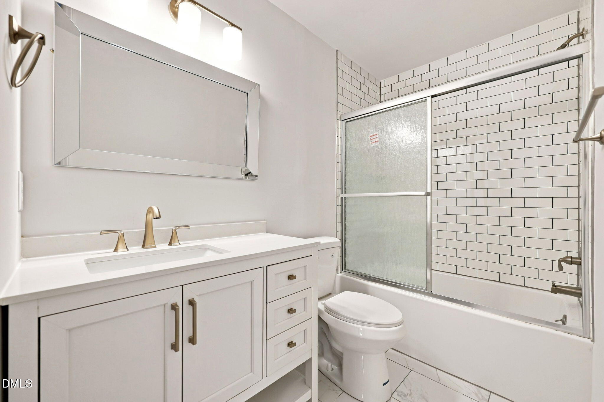 4009 Saint Edmunds Lane