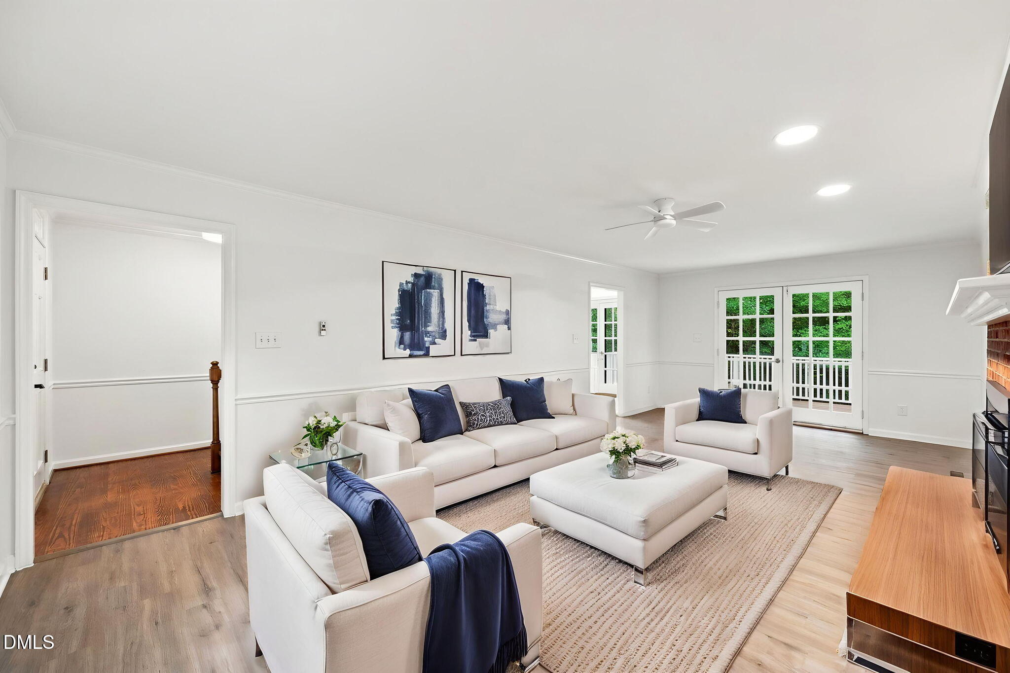 4009 Saint Edmunds Lane