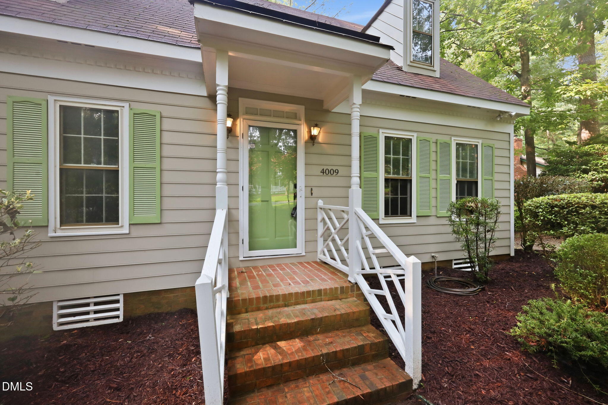 4009 Saint Edmunds Lane