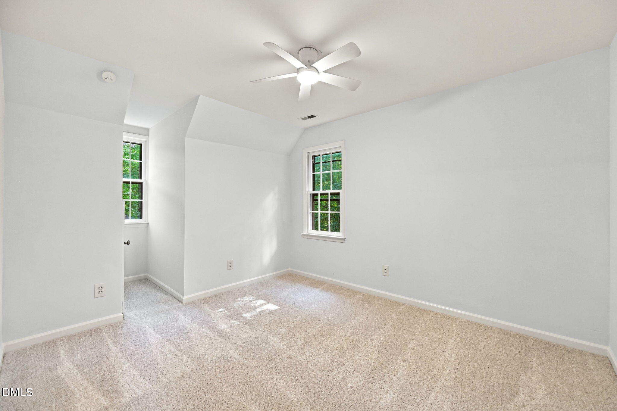 4009 Saint Edmunds Lane