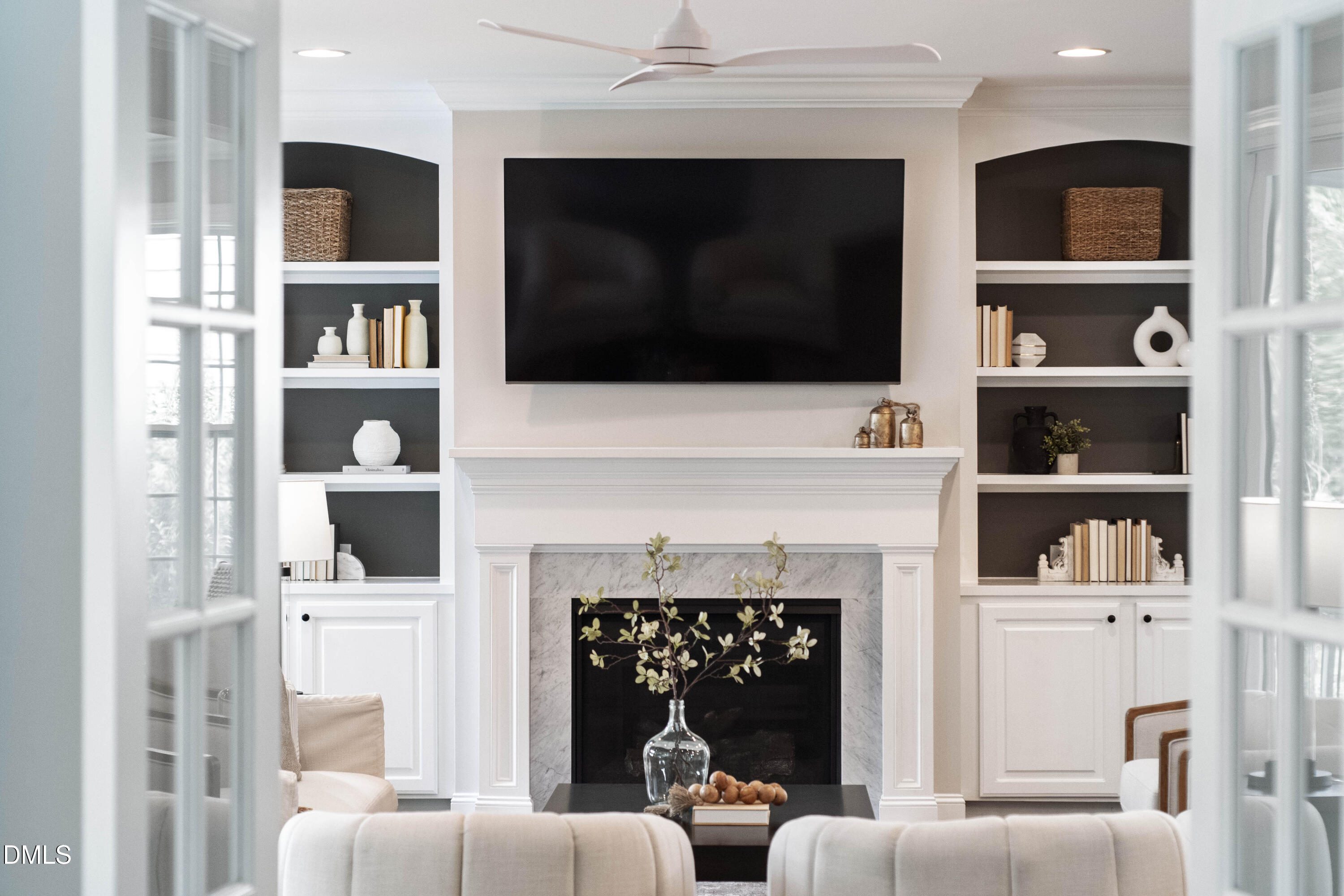 7421 Stonehenge Farm Lane