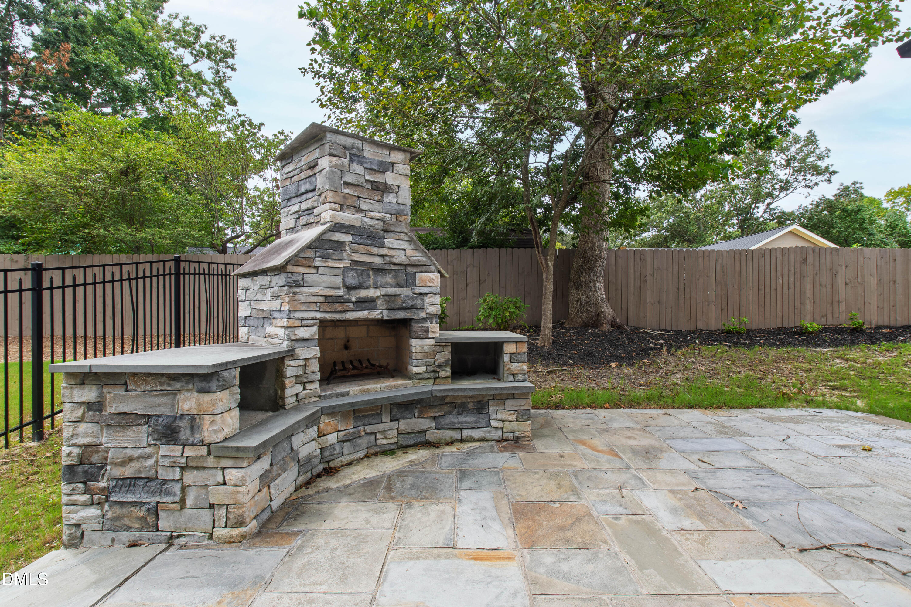 7421 Stonehenge Farm Lane