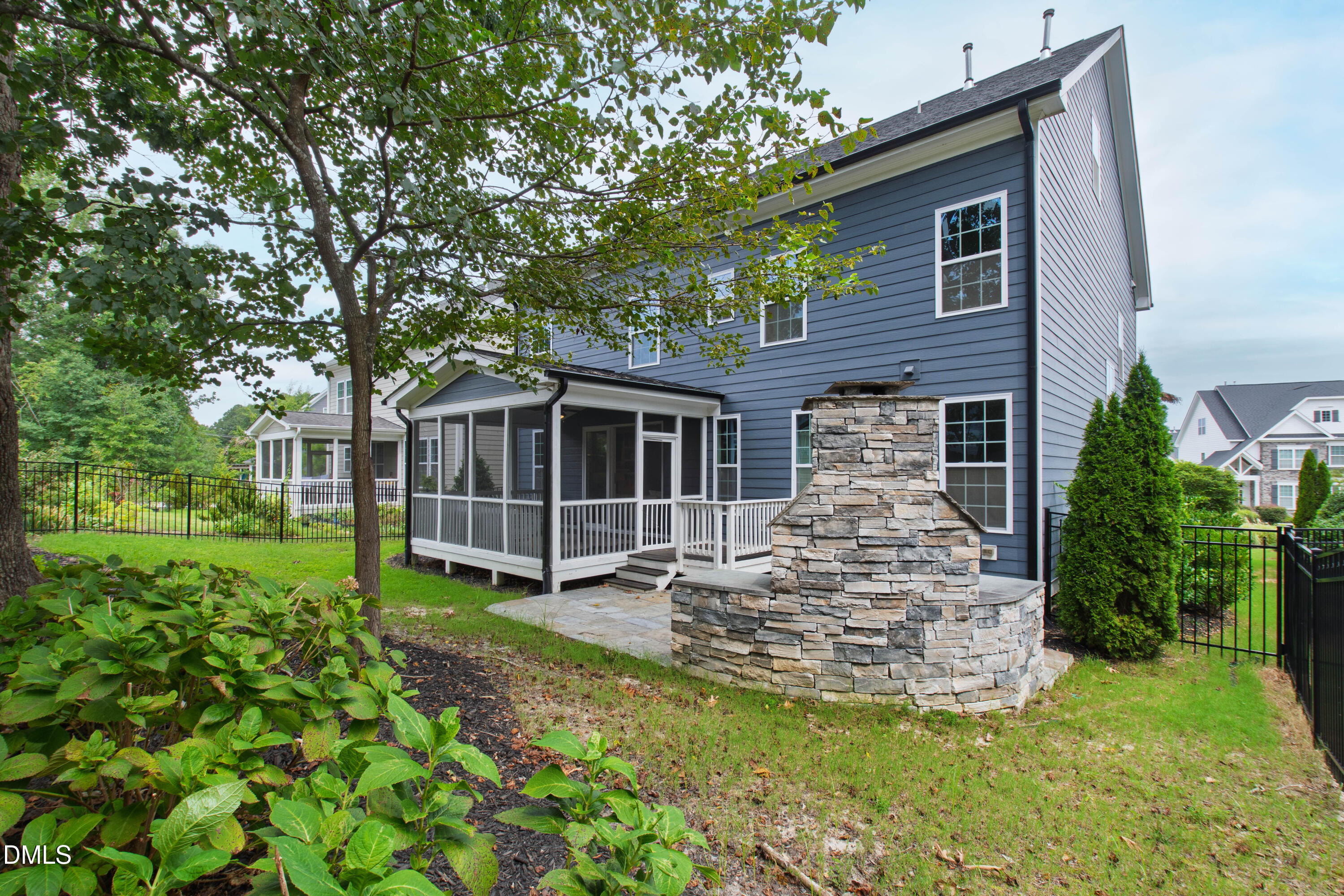 7421 Stonehenge Farm Lane