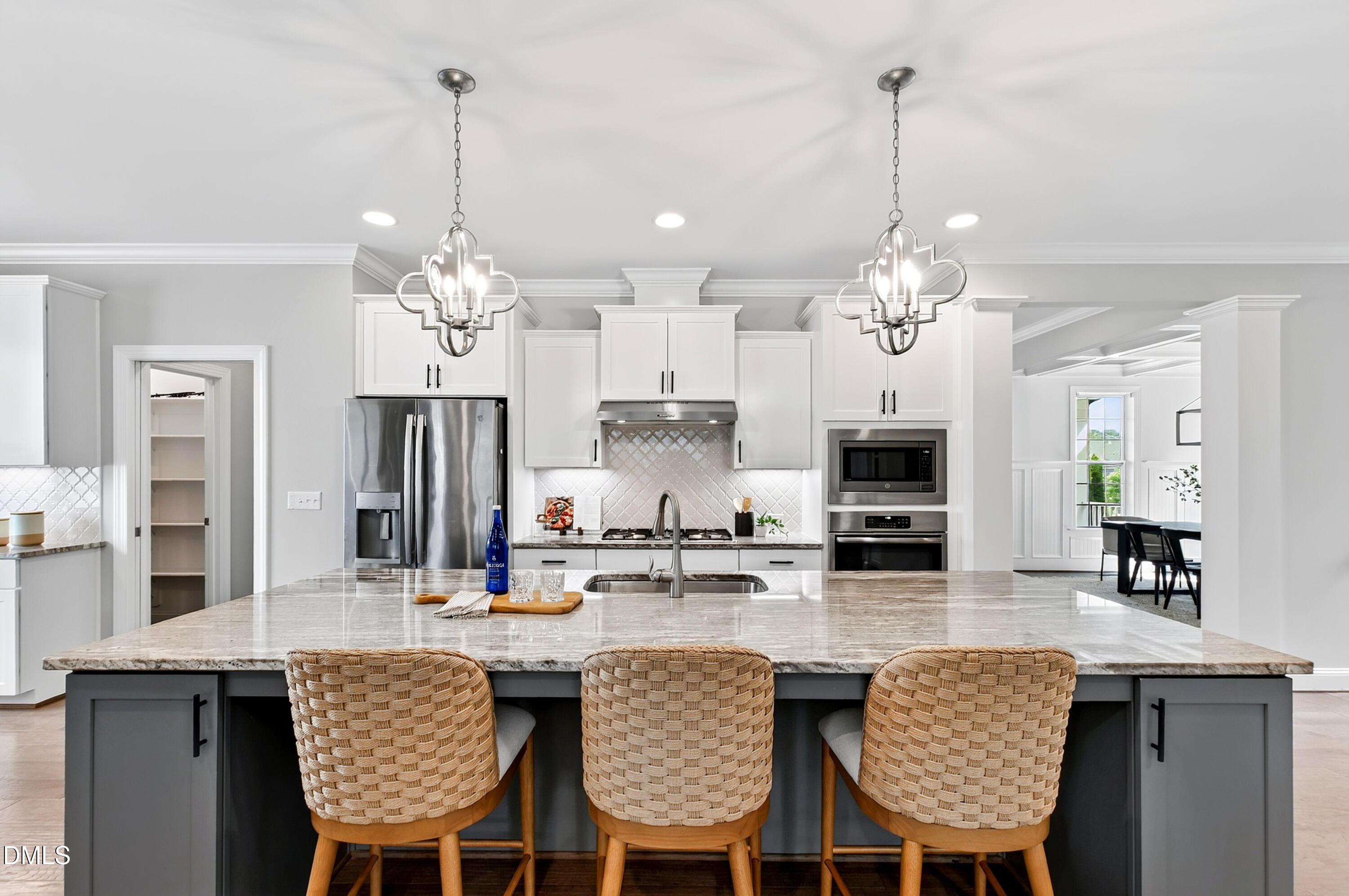 7421 Stonehenge Farm Lane