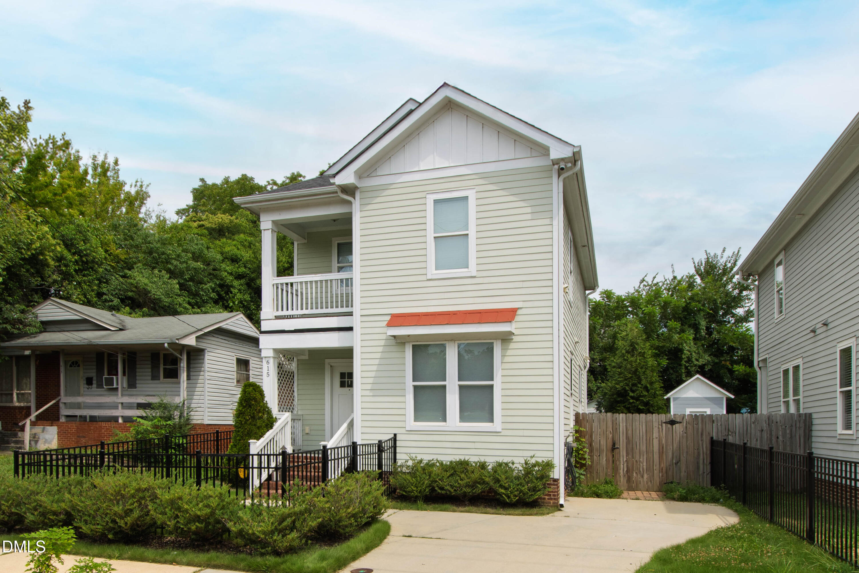 615 E Lenoir Street