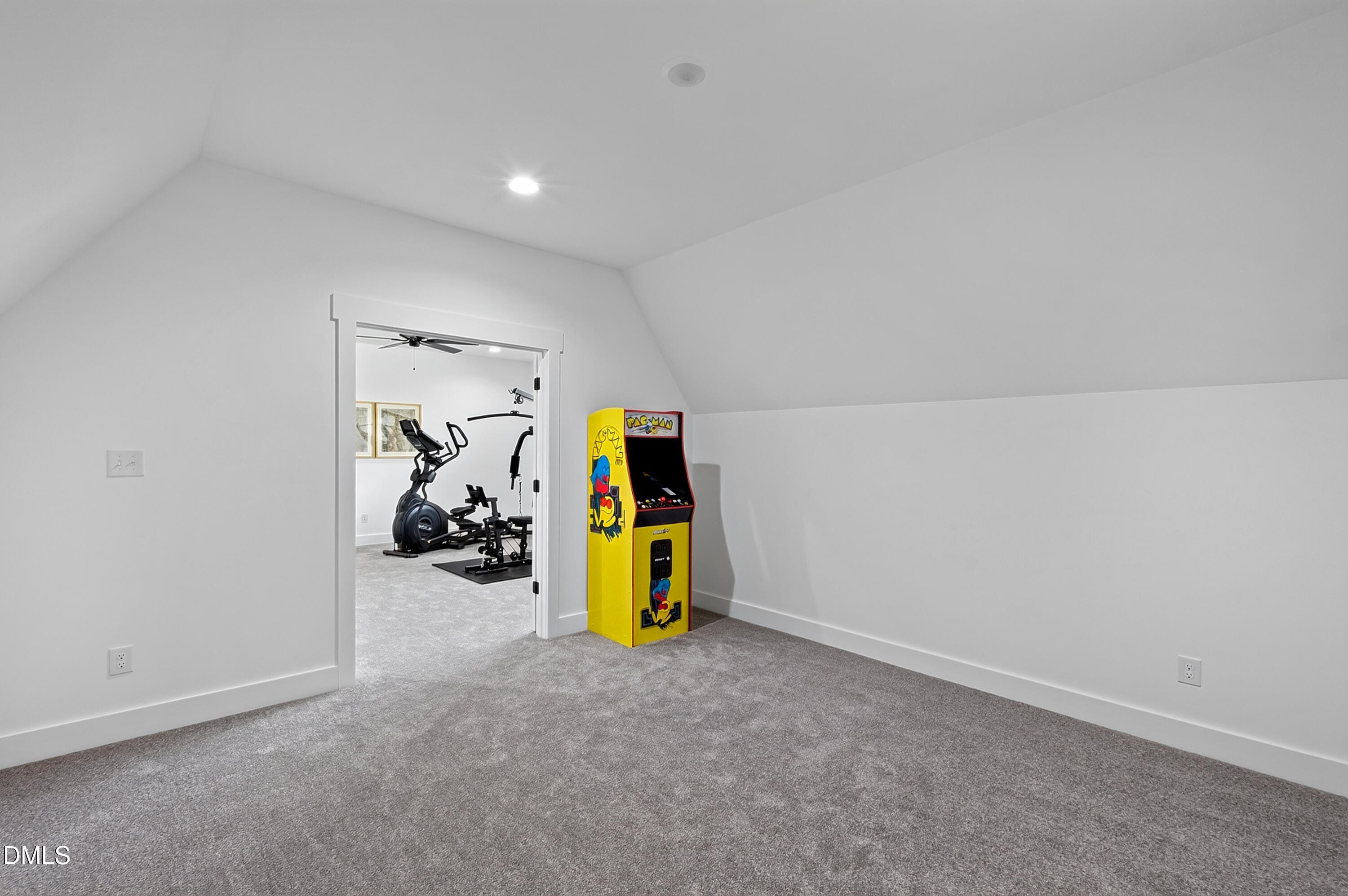8012 Woodcross Way