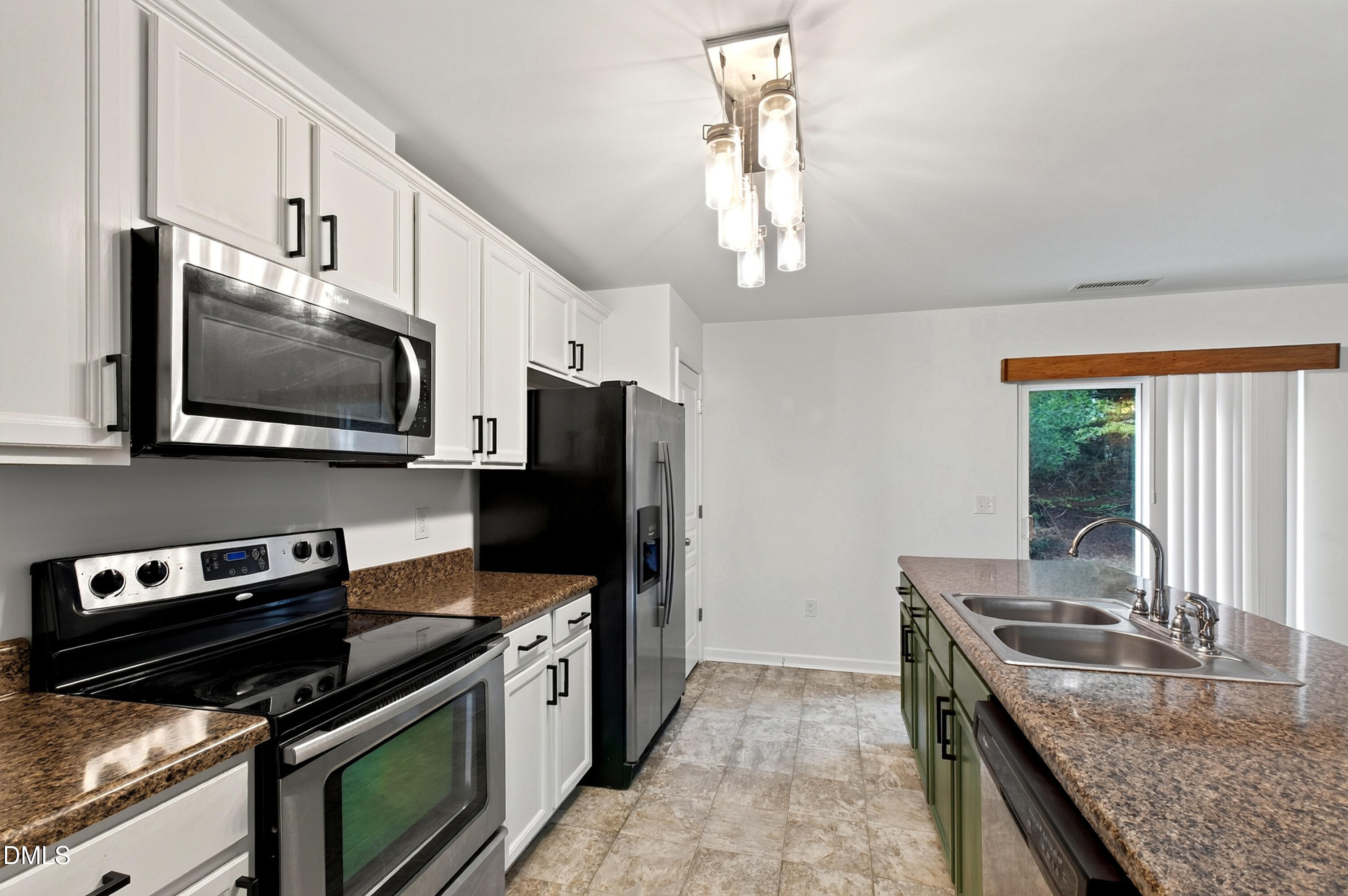 2931 Berkeley Springs Place