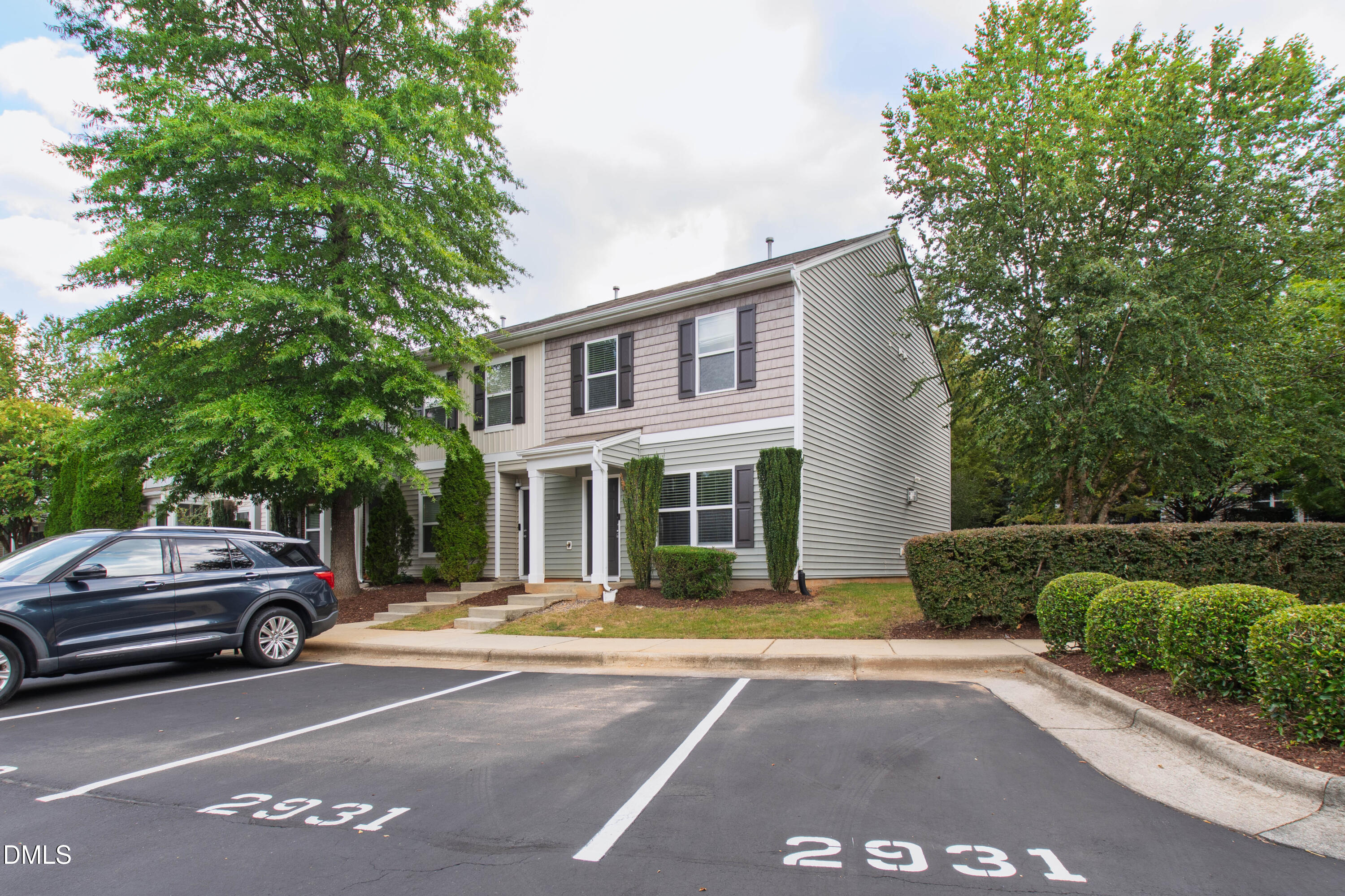 2931 Berkeley Springs Place