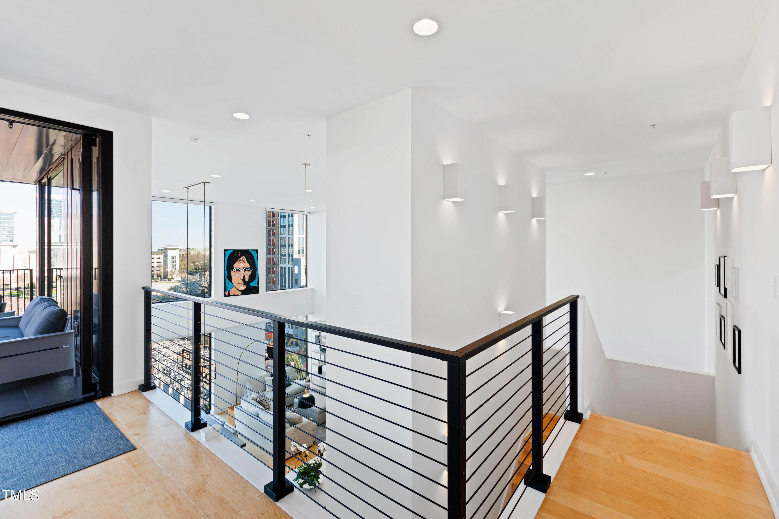 523 S West Street