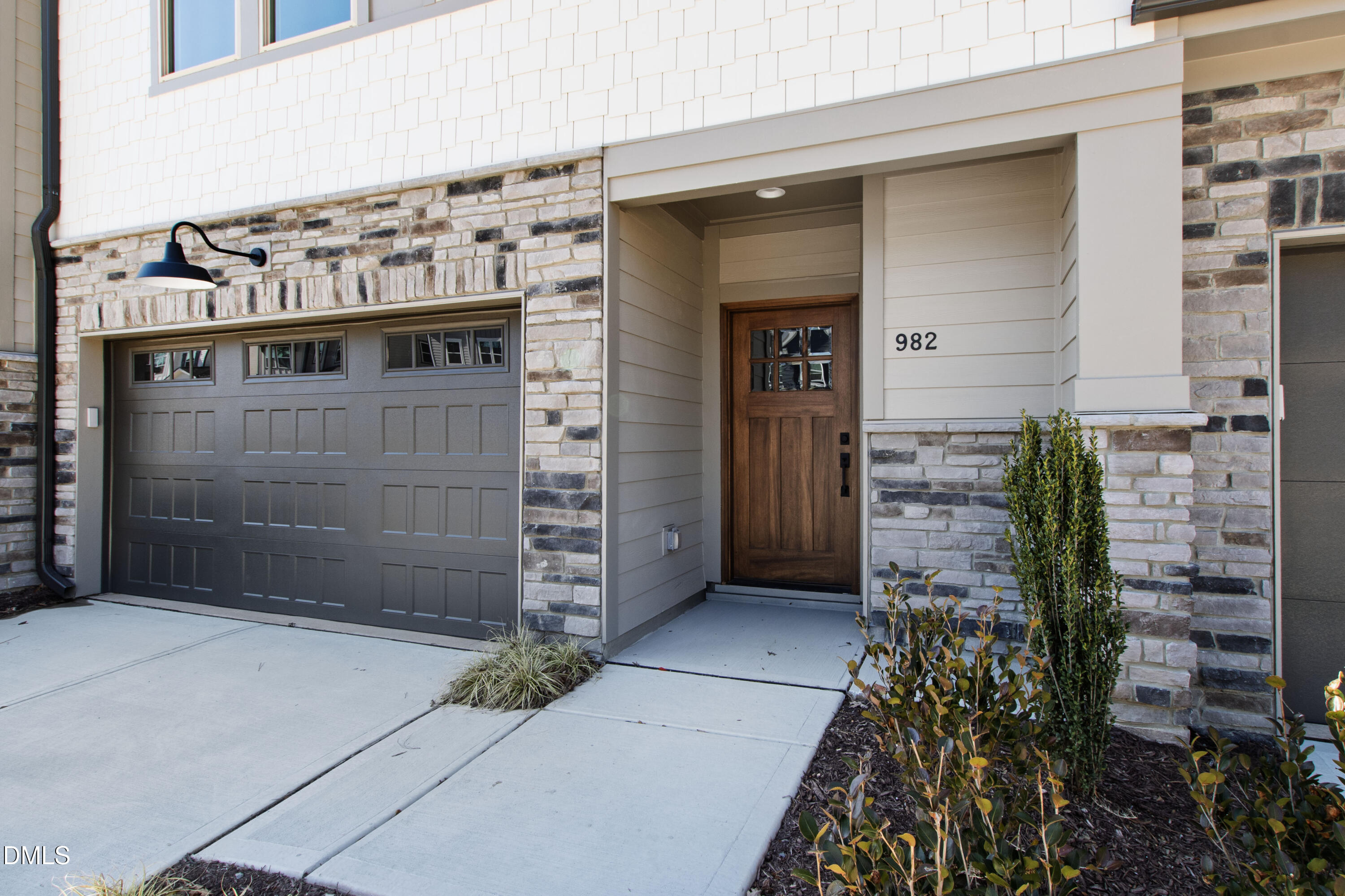 707 Mirkwood Avenue