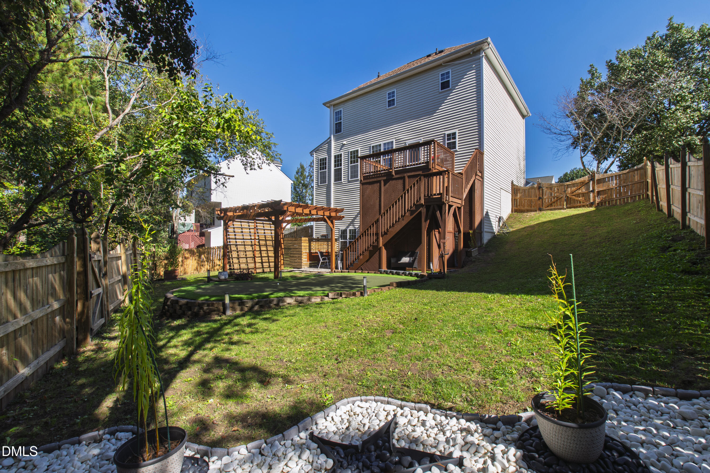 809 Willowedge Court