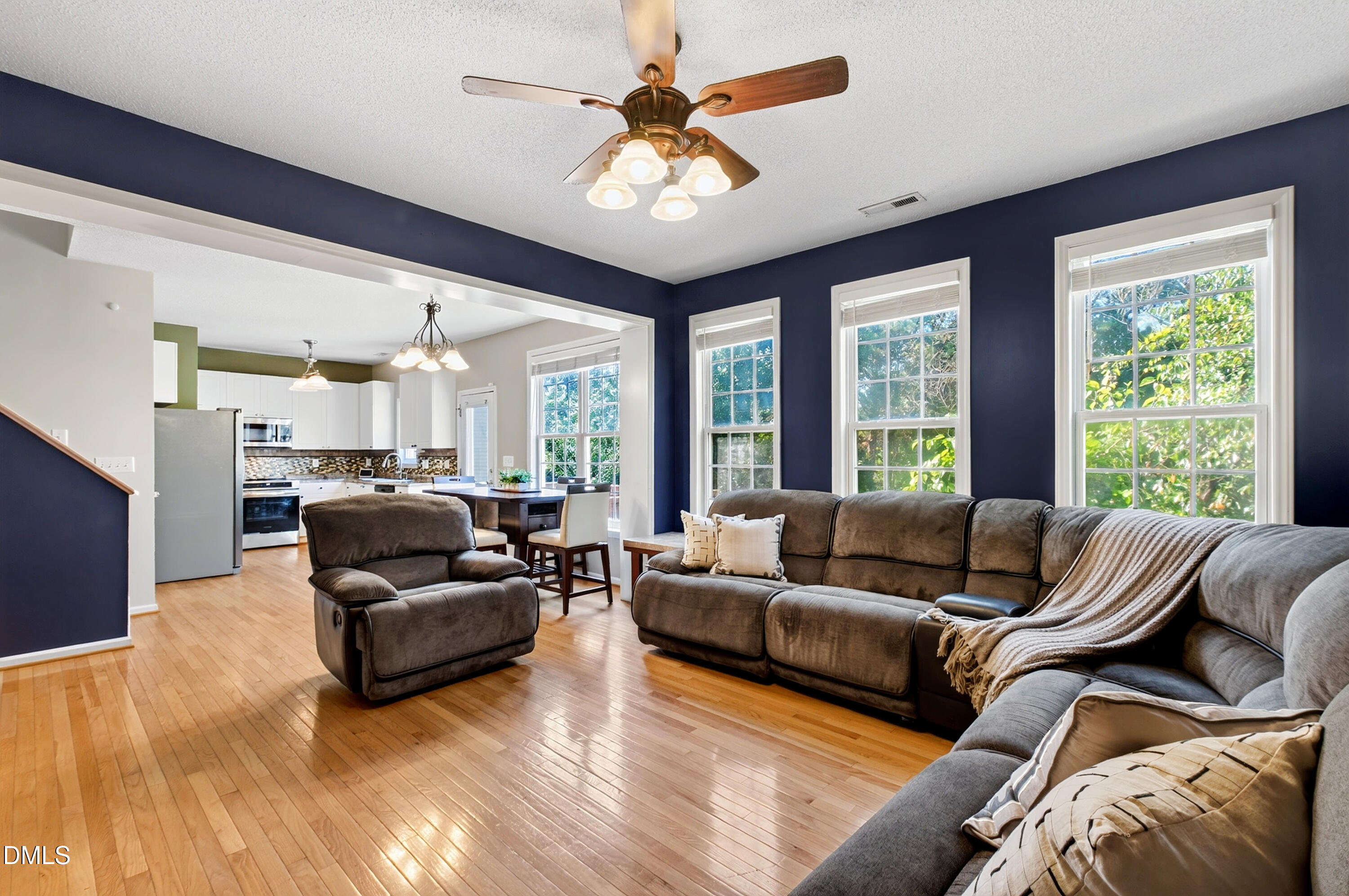 809 Willowedge Court