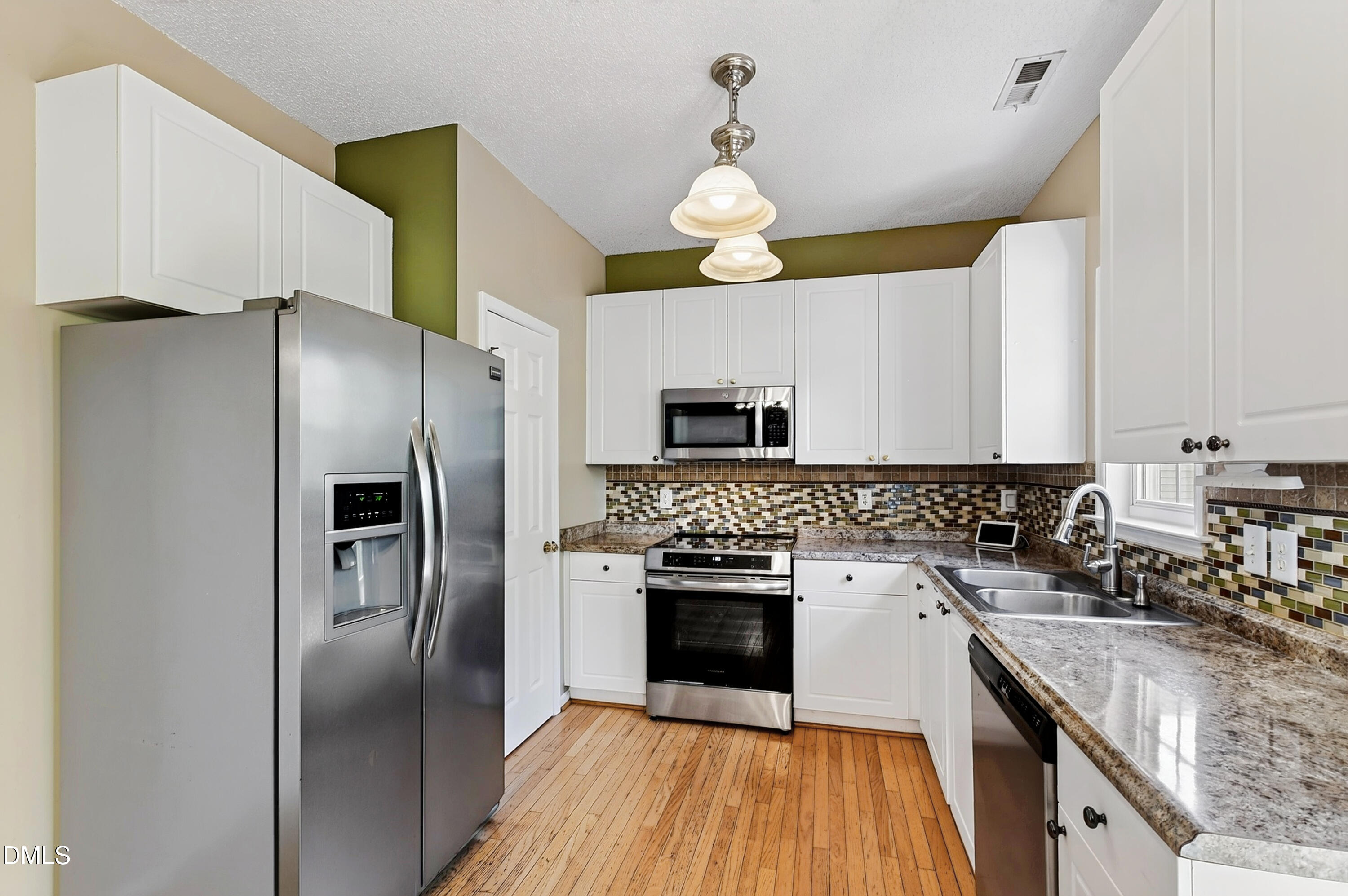 809 Willowedge Court