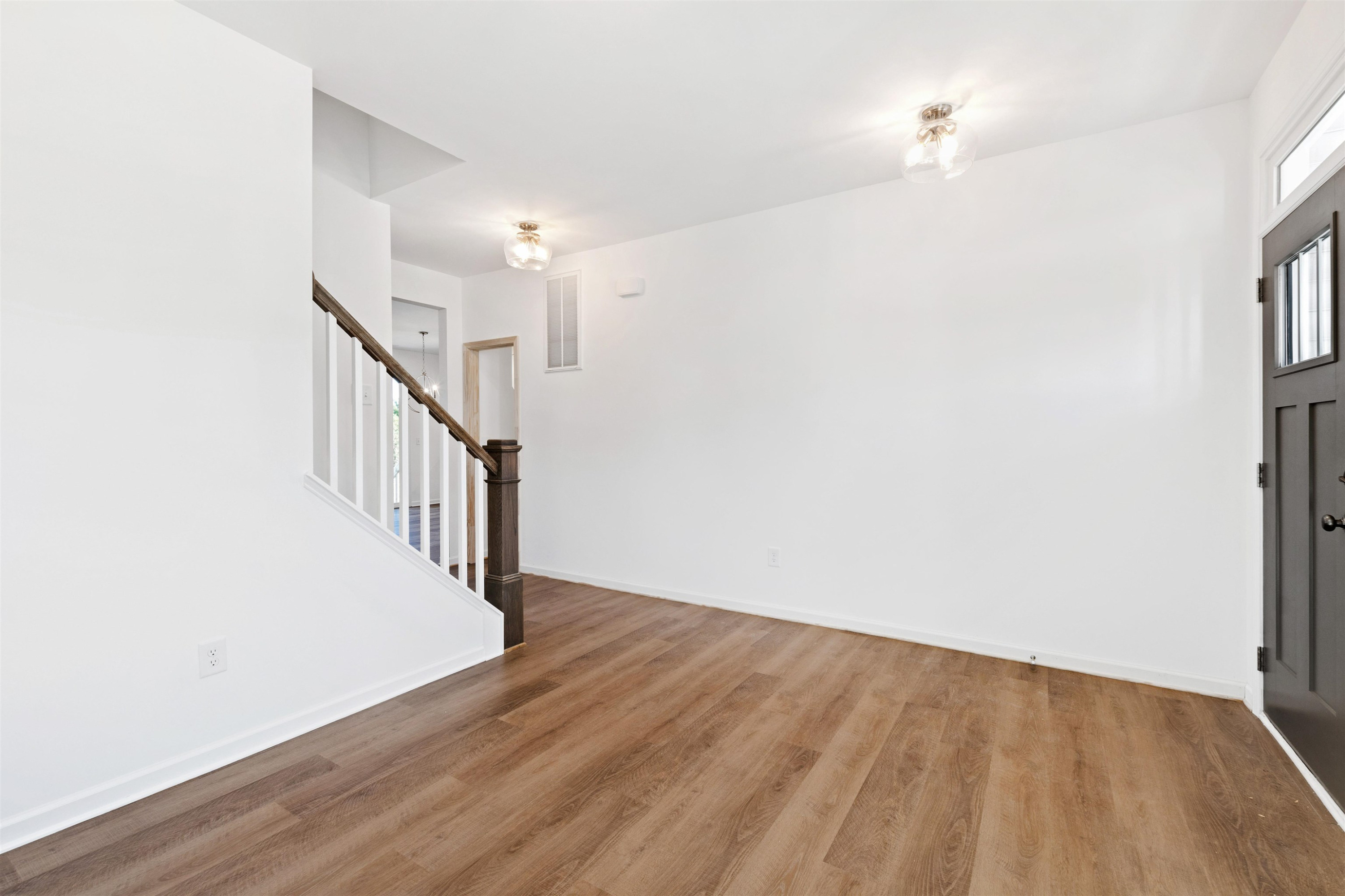 316 Nickleby Way