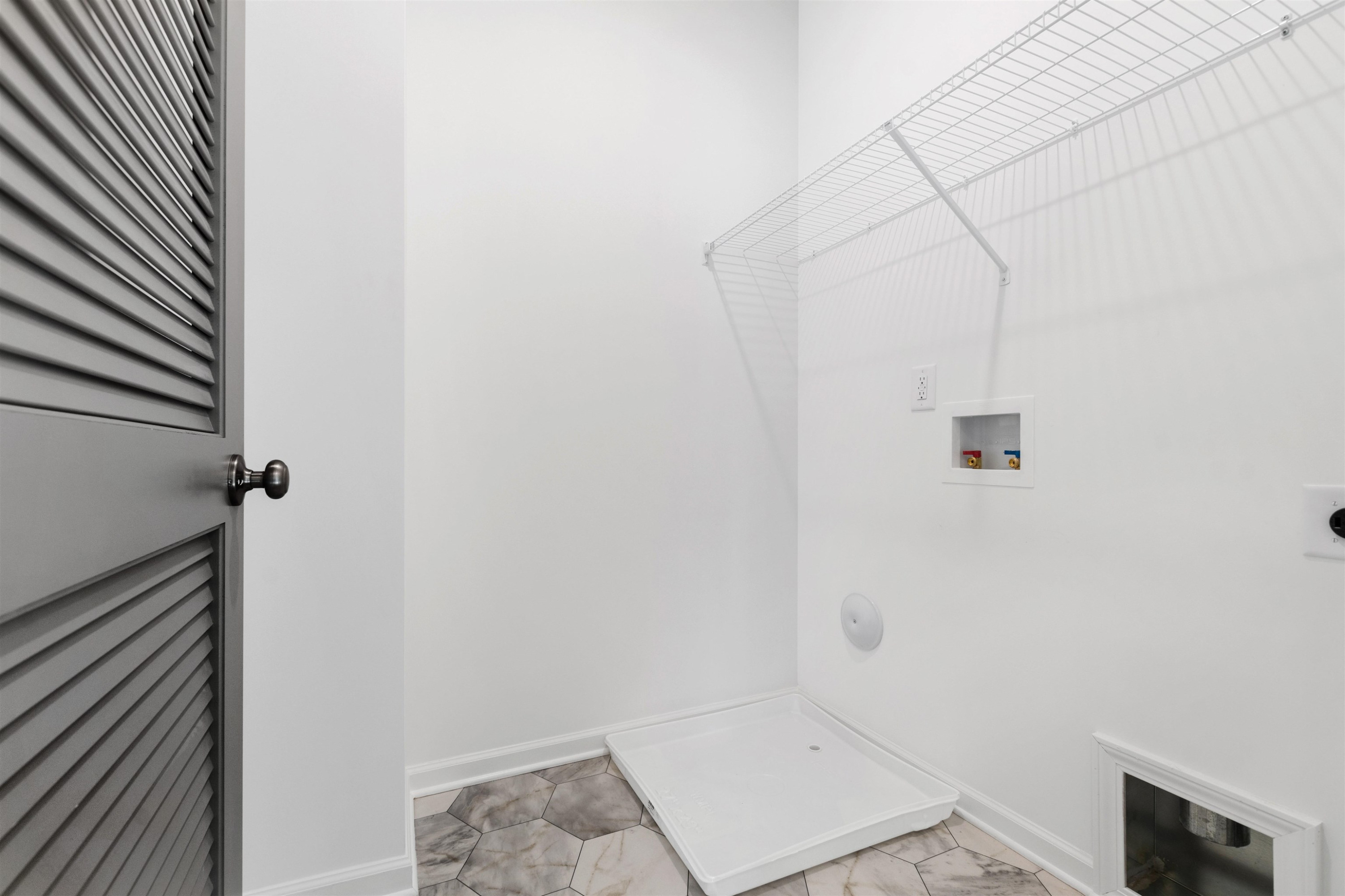 316 Nickleby Way
