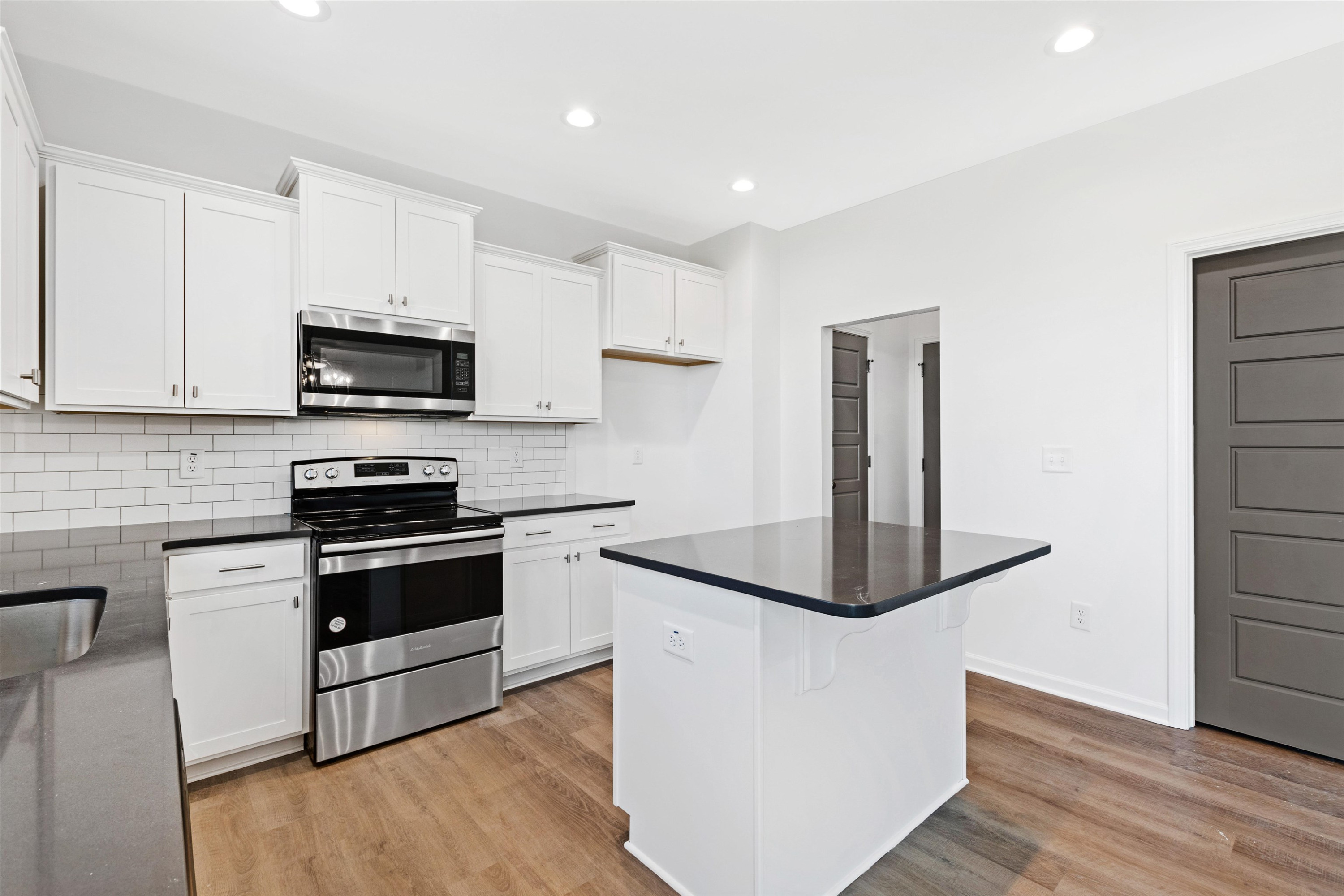 316 Nickleby Way
