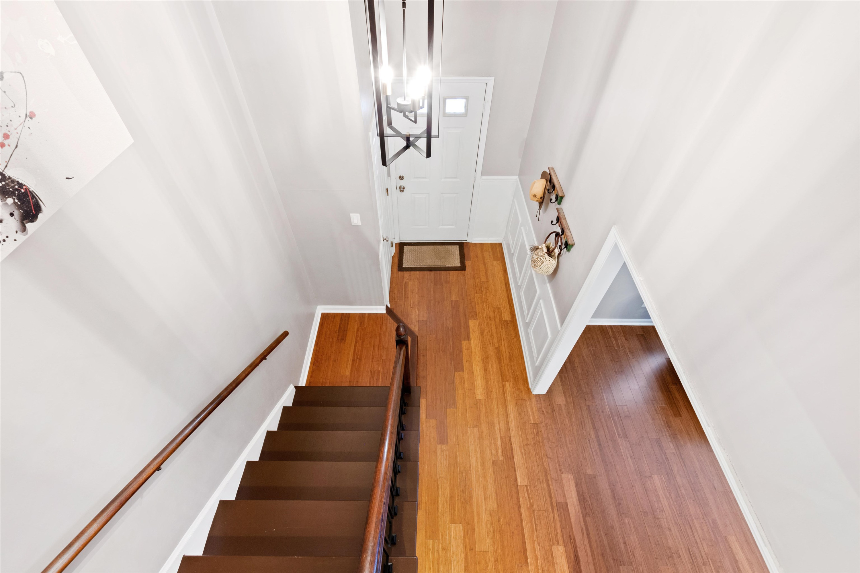 6424 Meadow View Drive