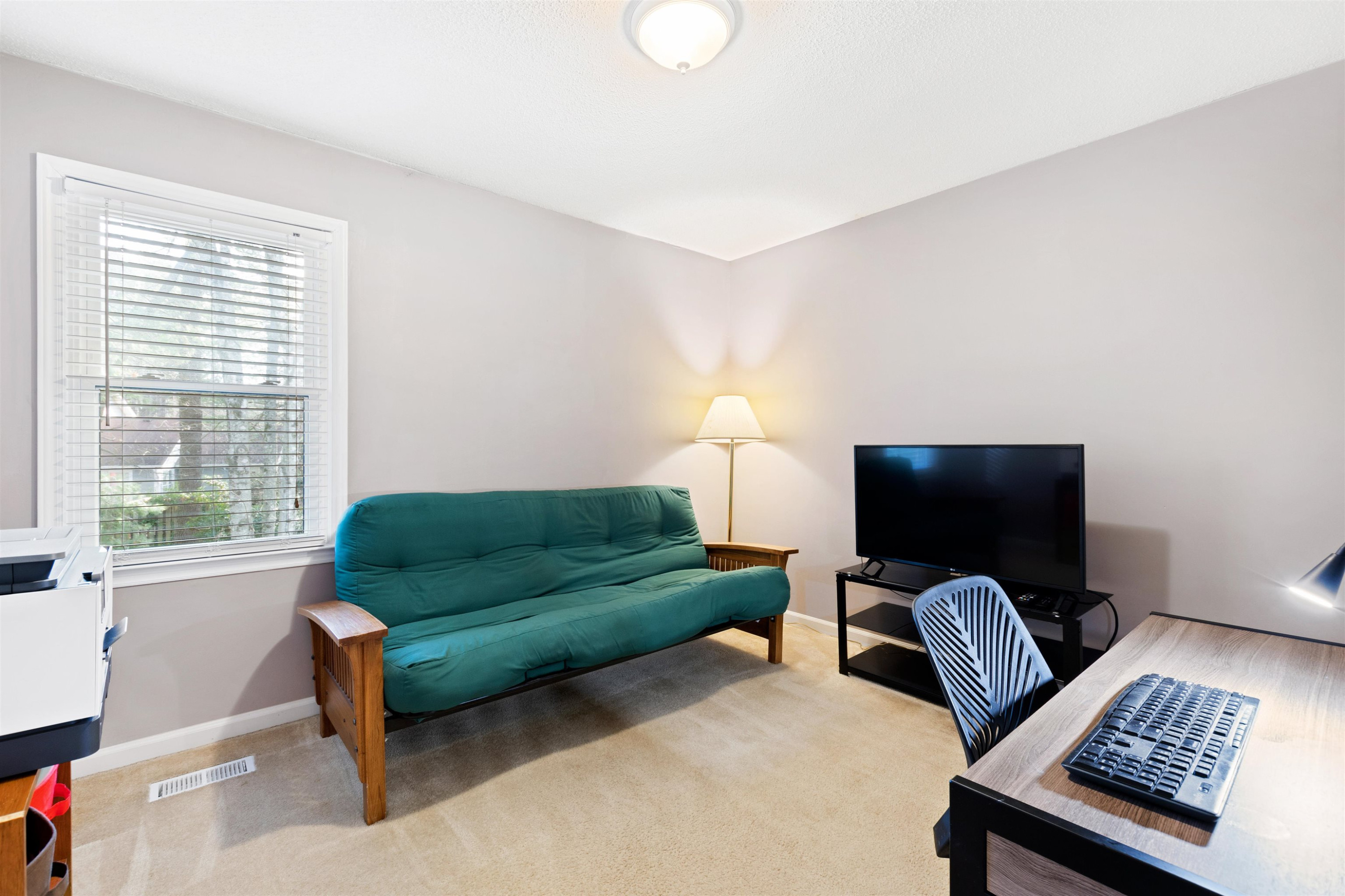 6424 Meadow View Drive