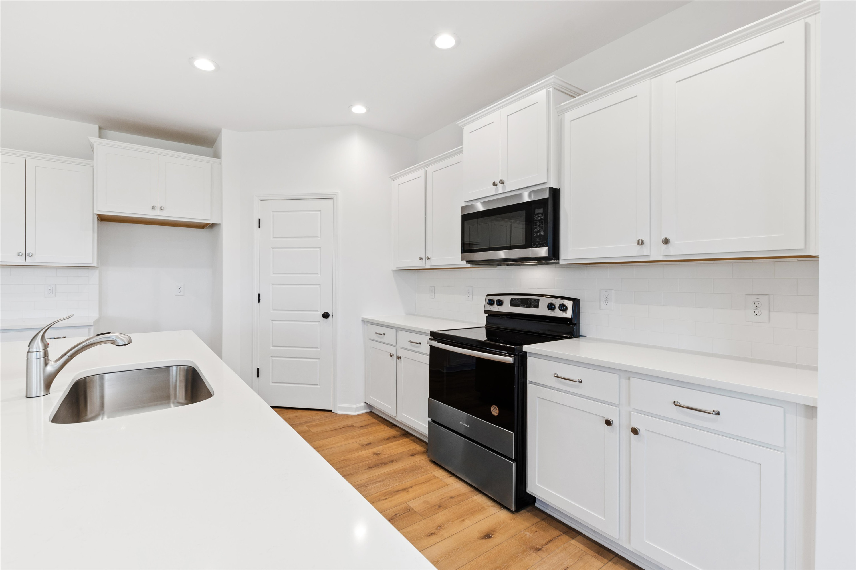 348 Nickleby Way
