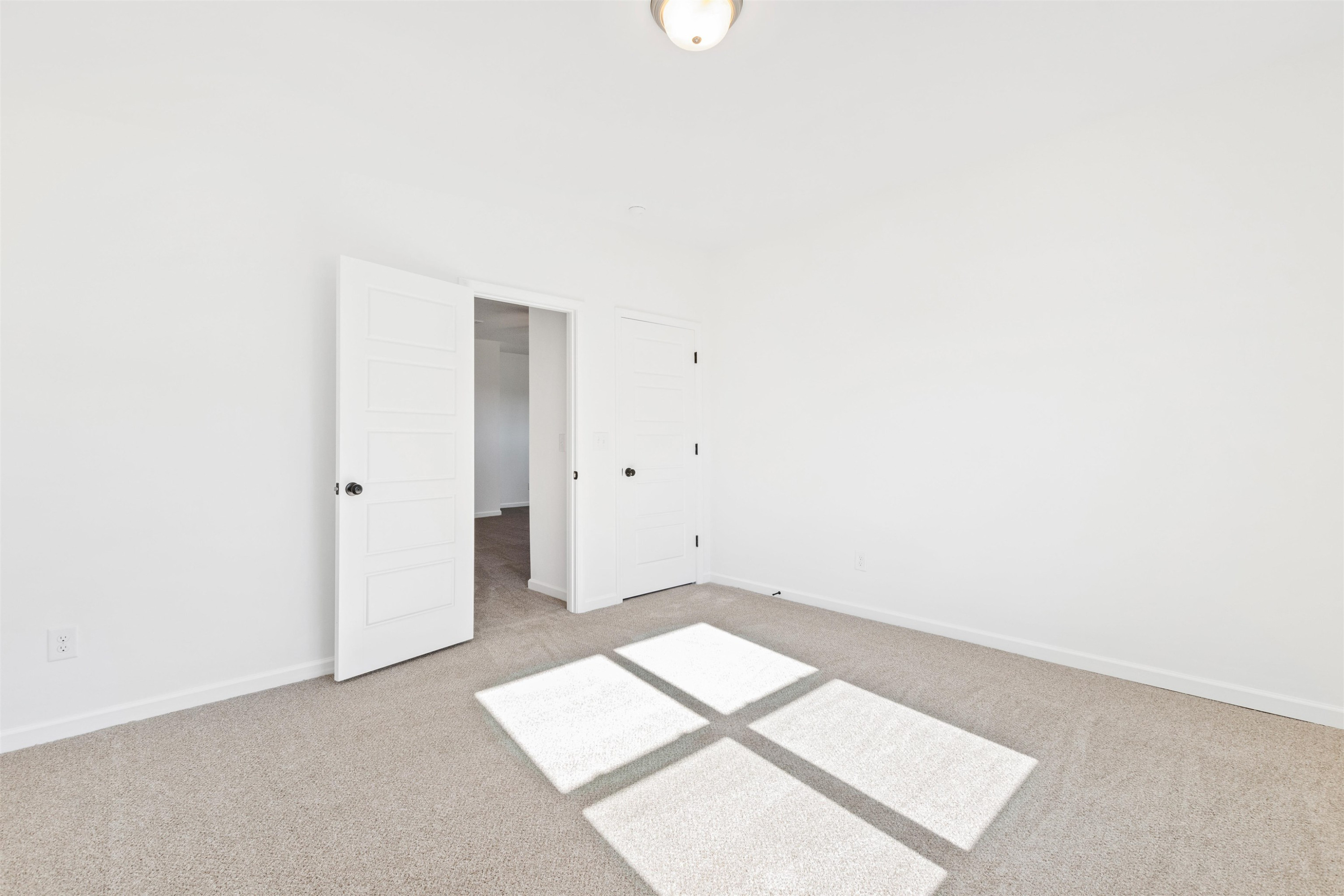 348 Nickleby Way