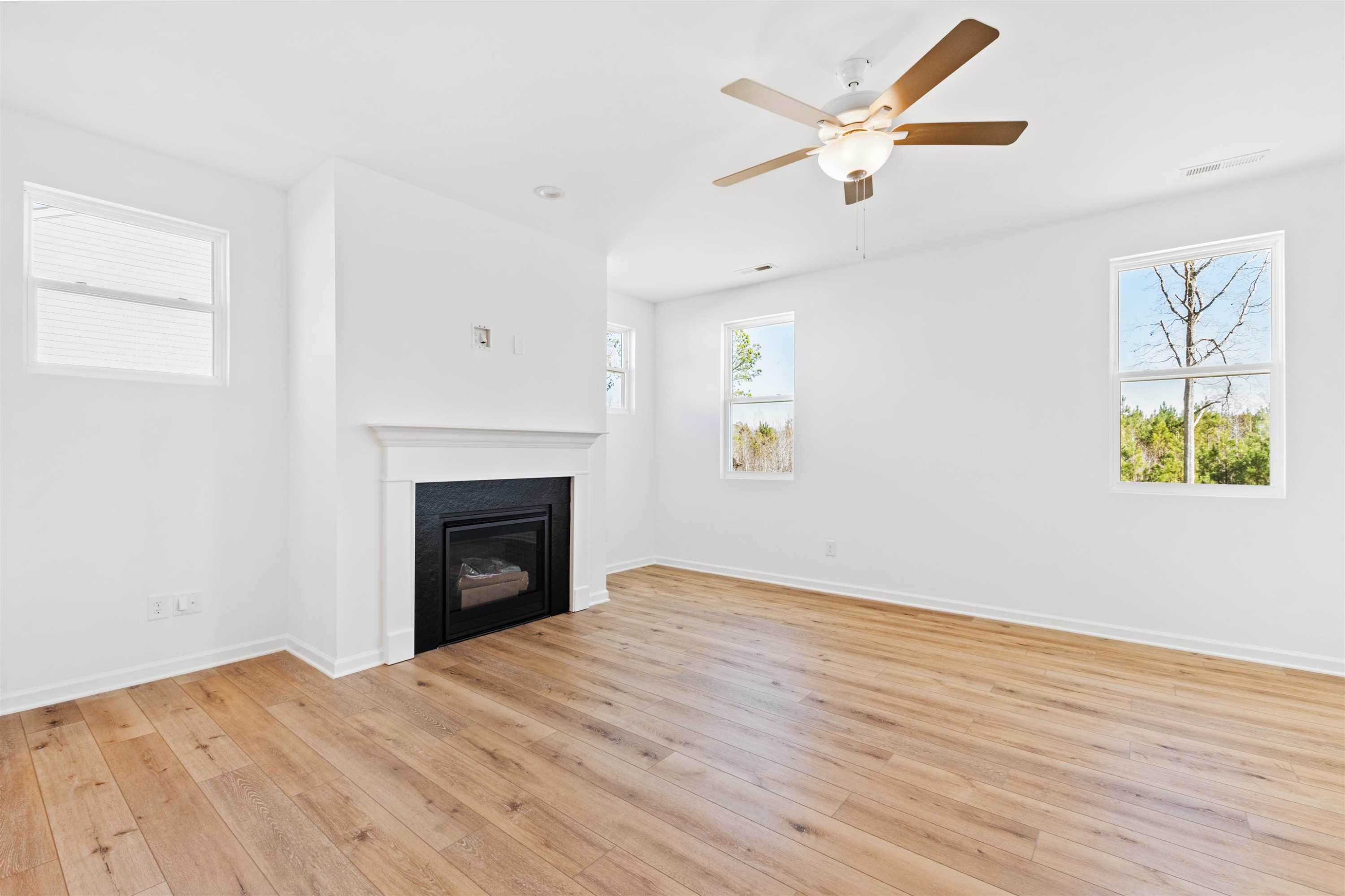348 Nickleby Way