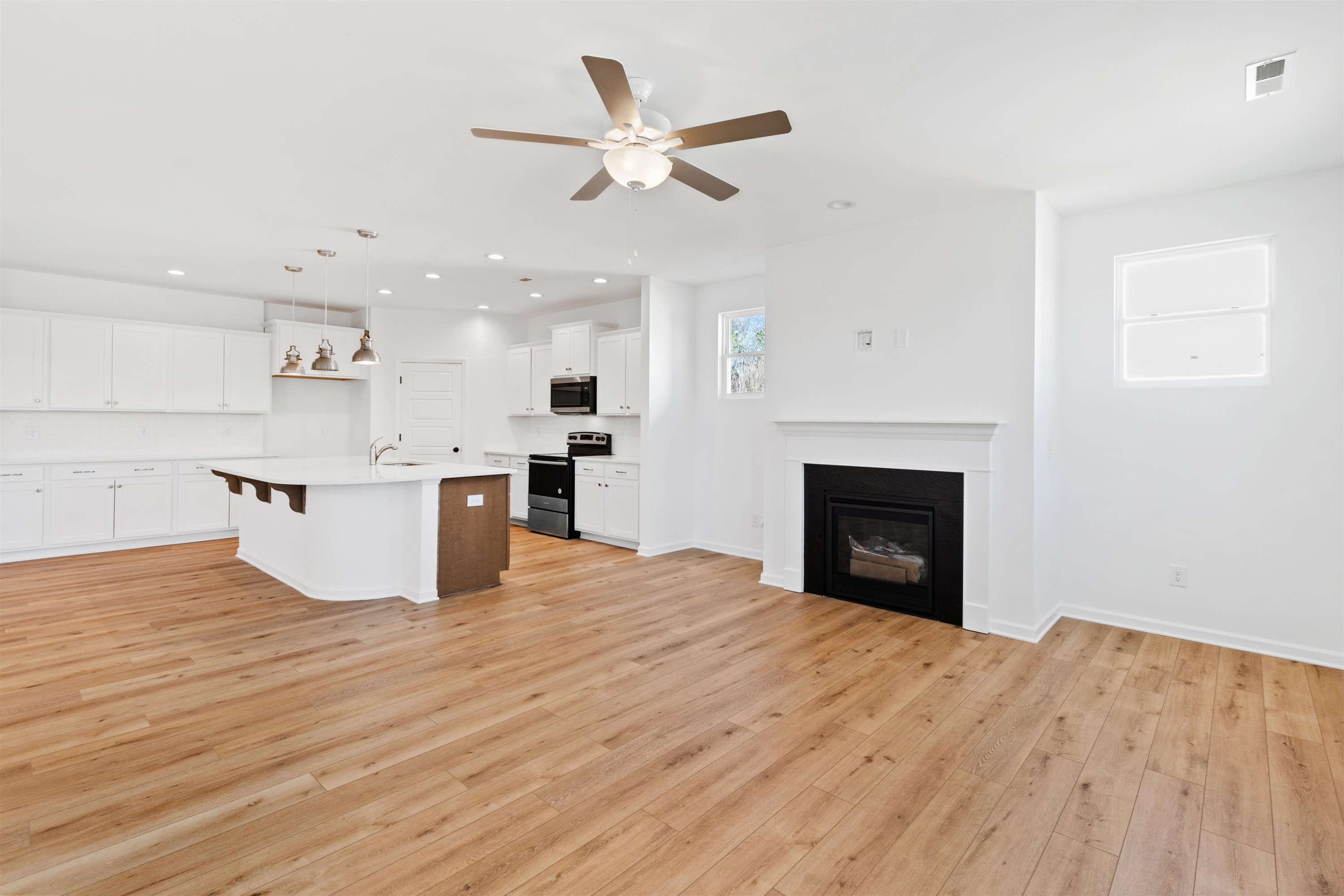 348 Nickleby Way