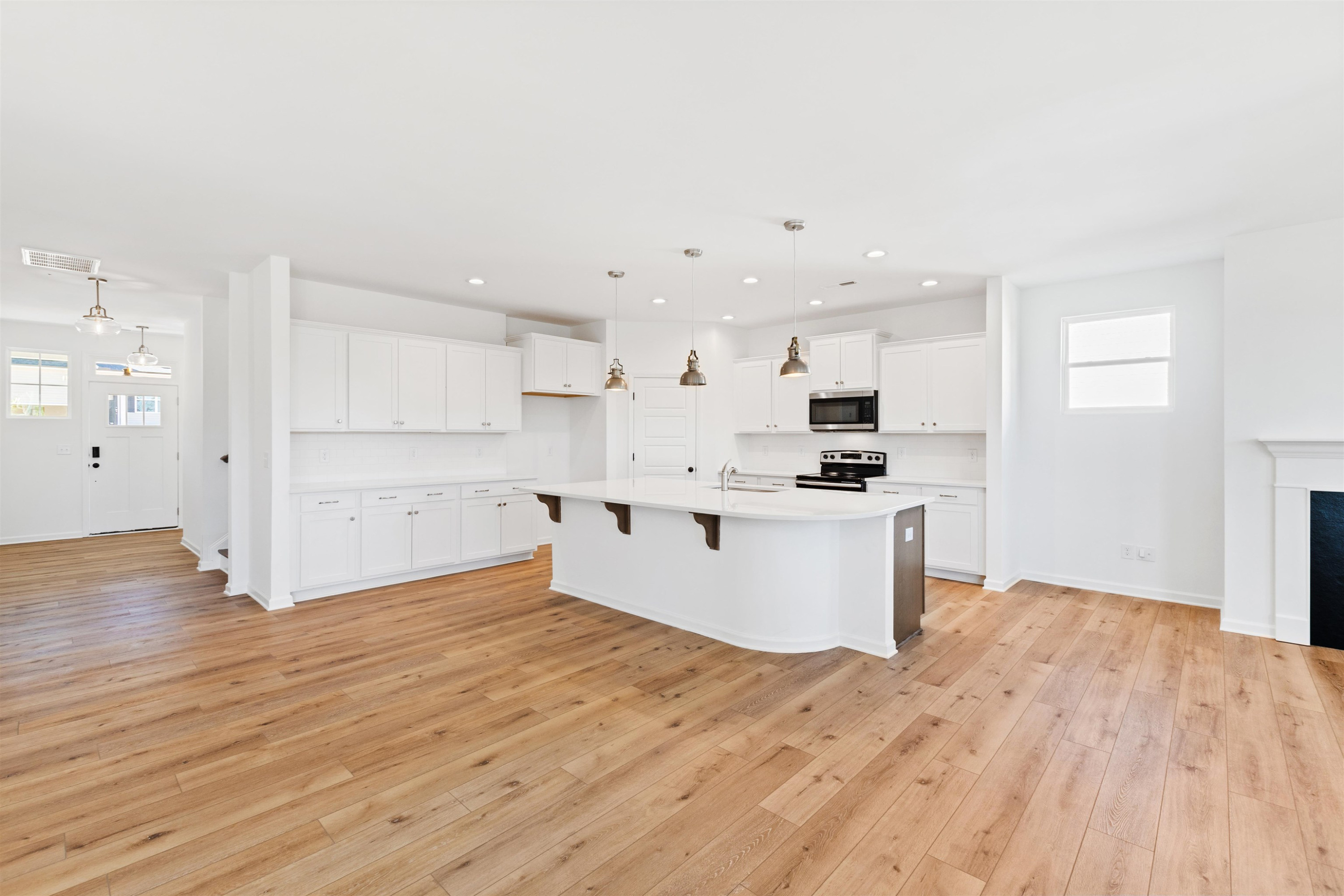 348 Nickleby Way