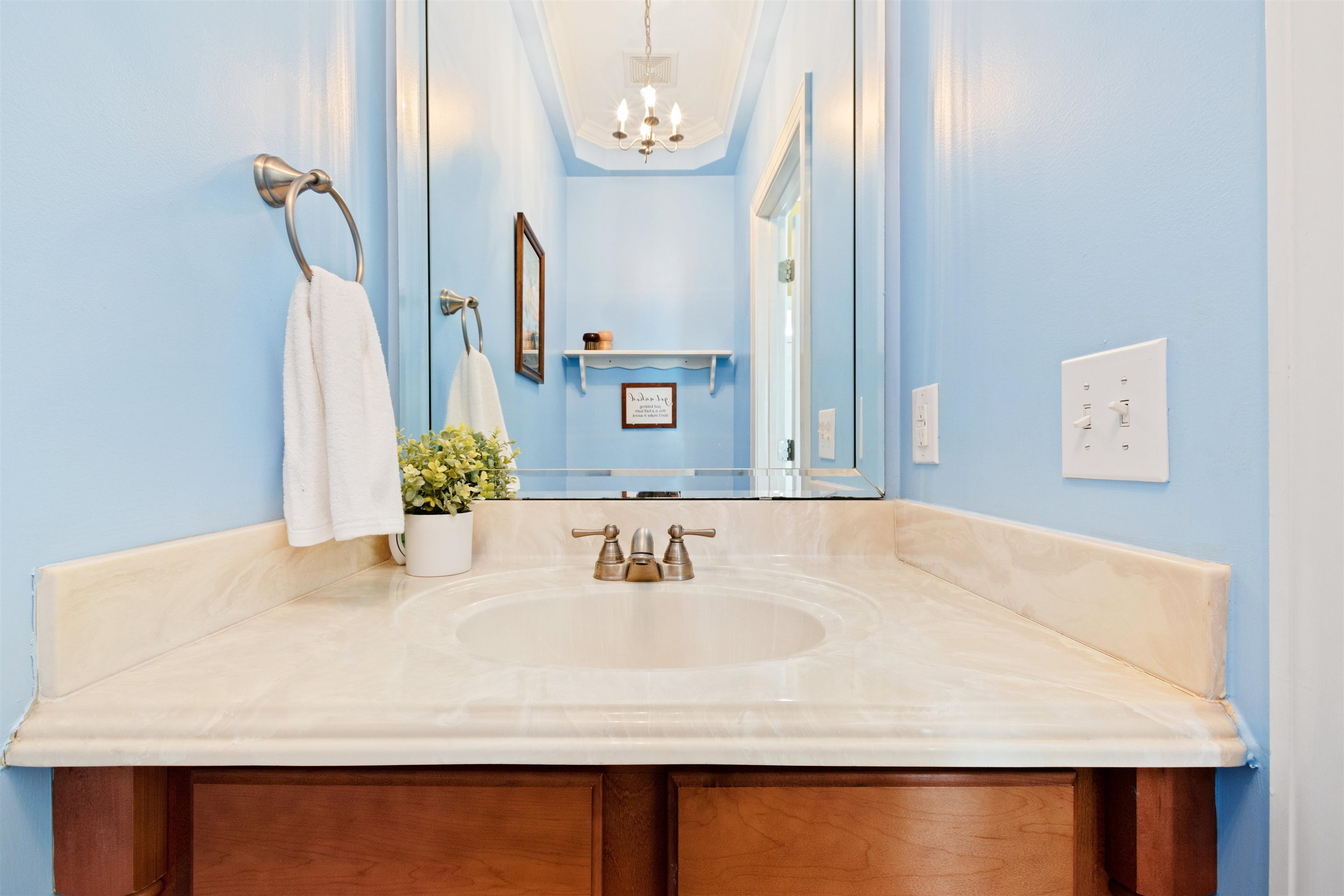 3805 Hartland Manor Court