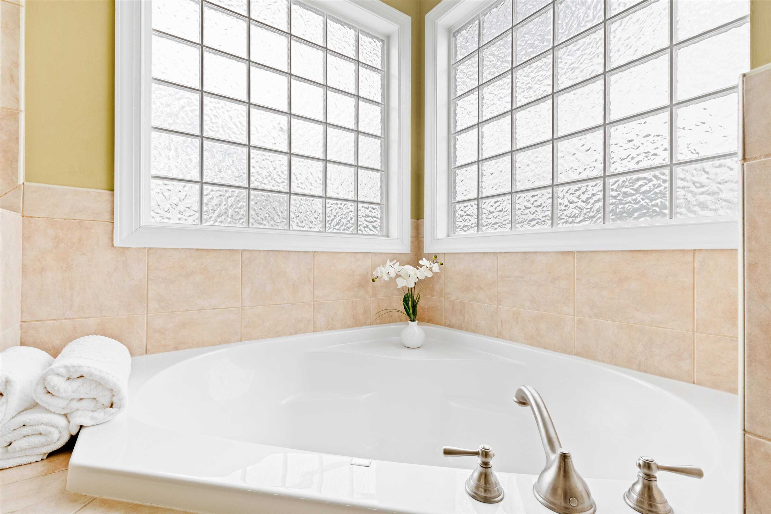3805 Hartland Manor Court