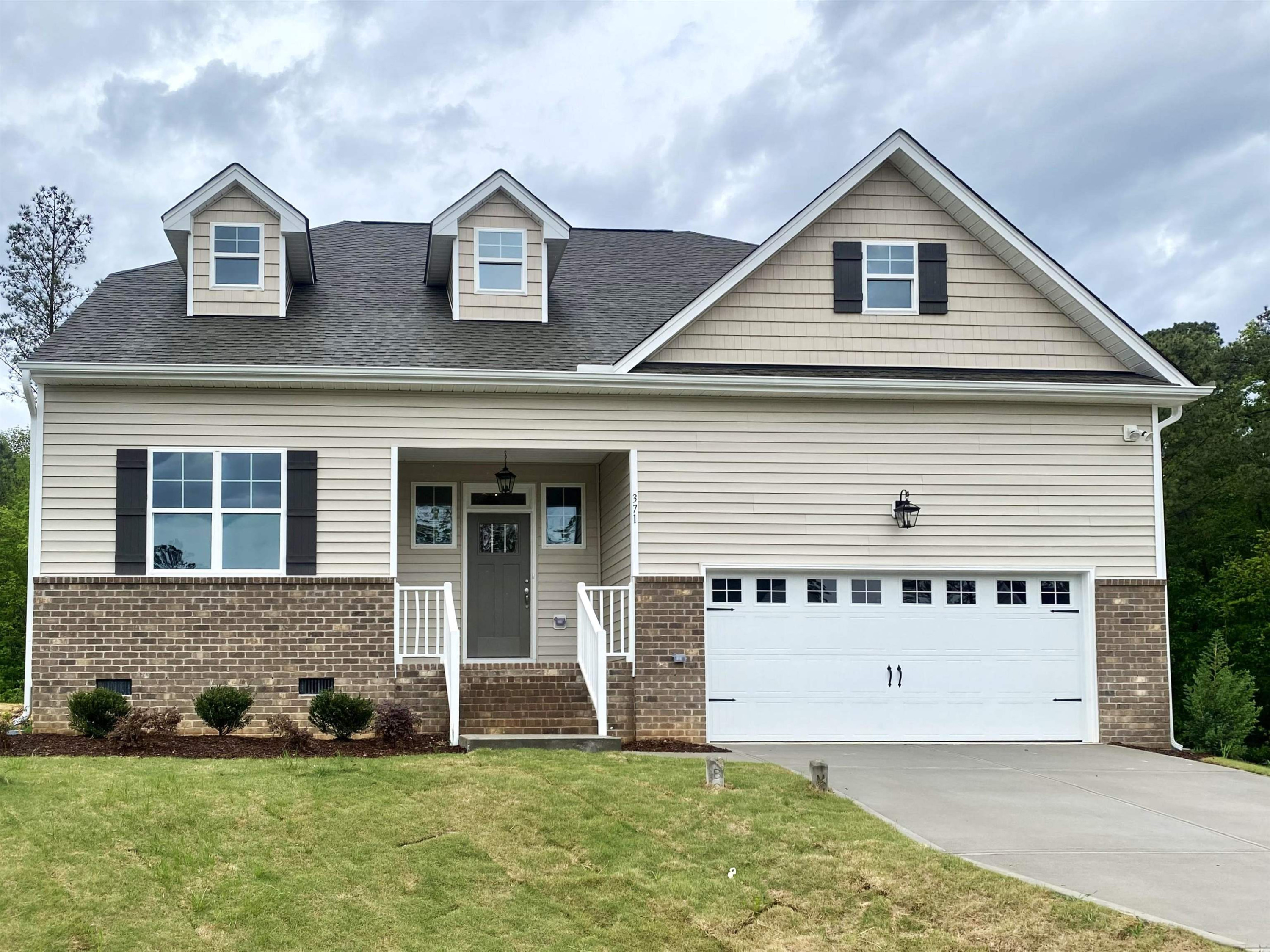 371 Nickleby Way