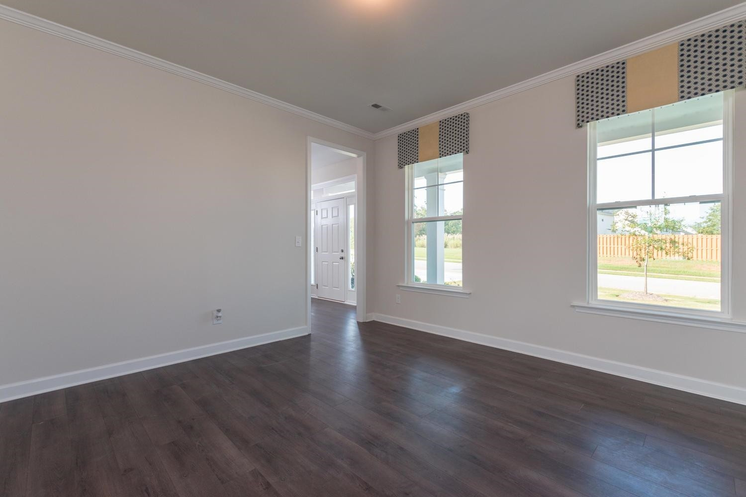 350 Oak Park Boulevard