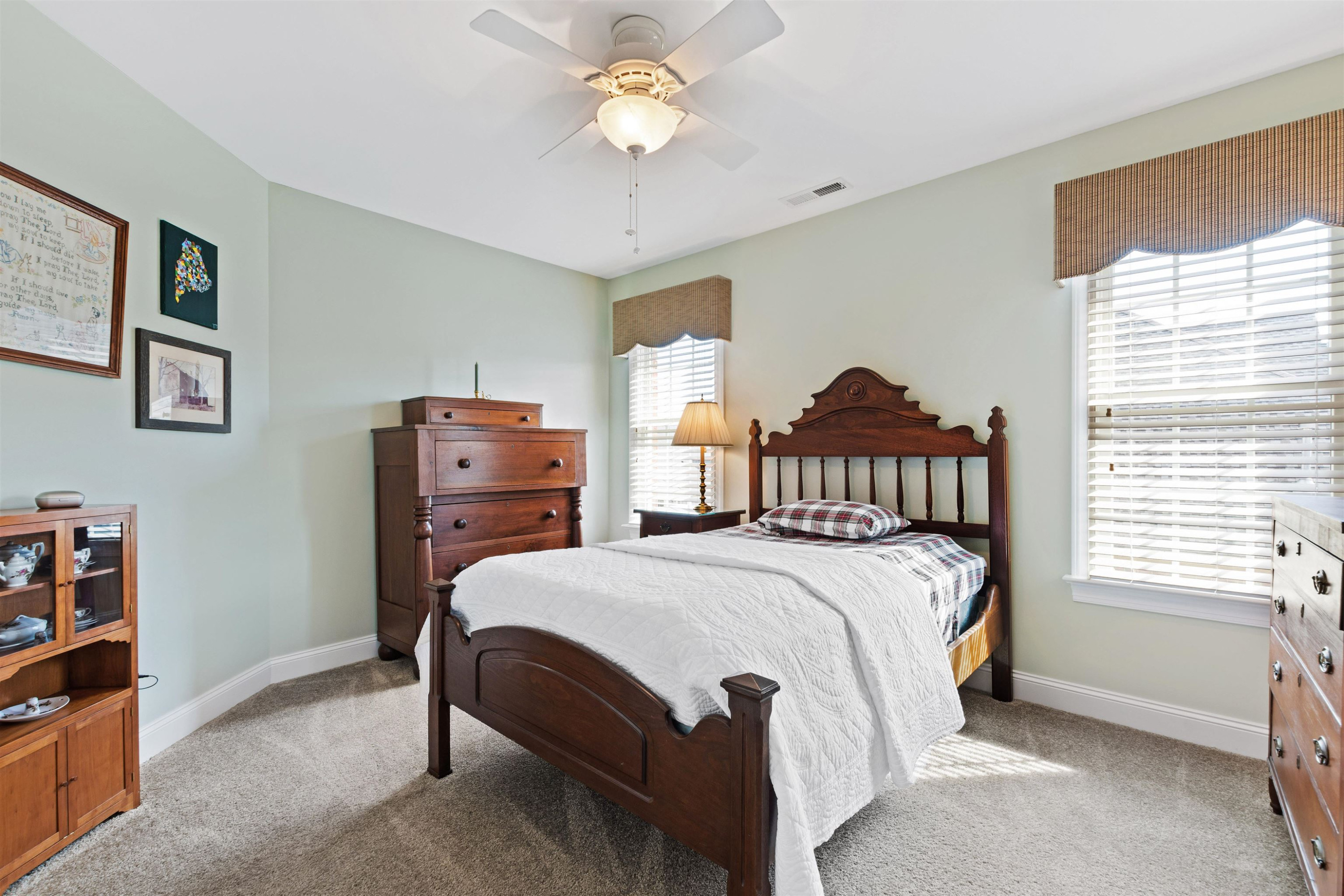 525 Sippihaw Oaks Drive