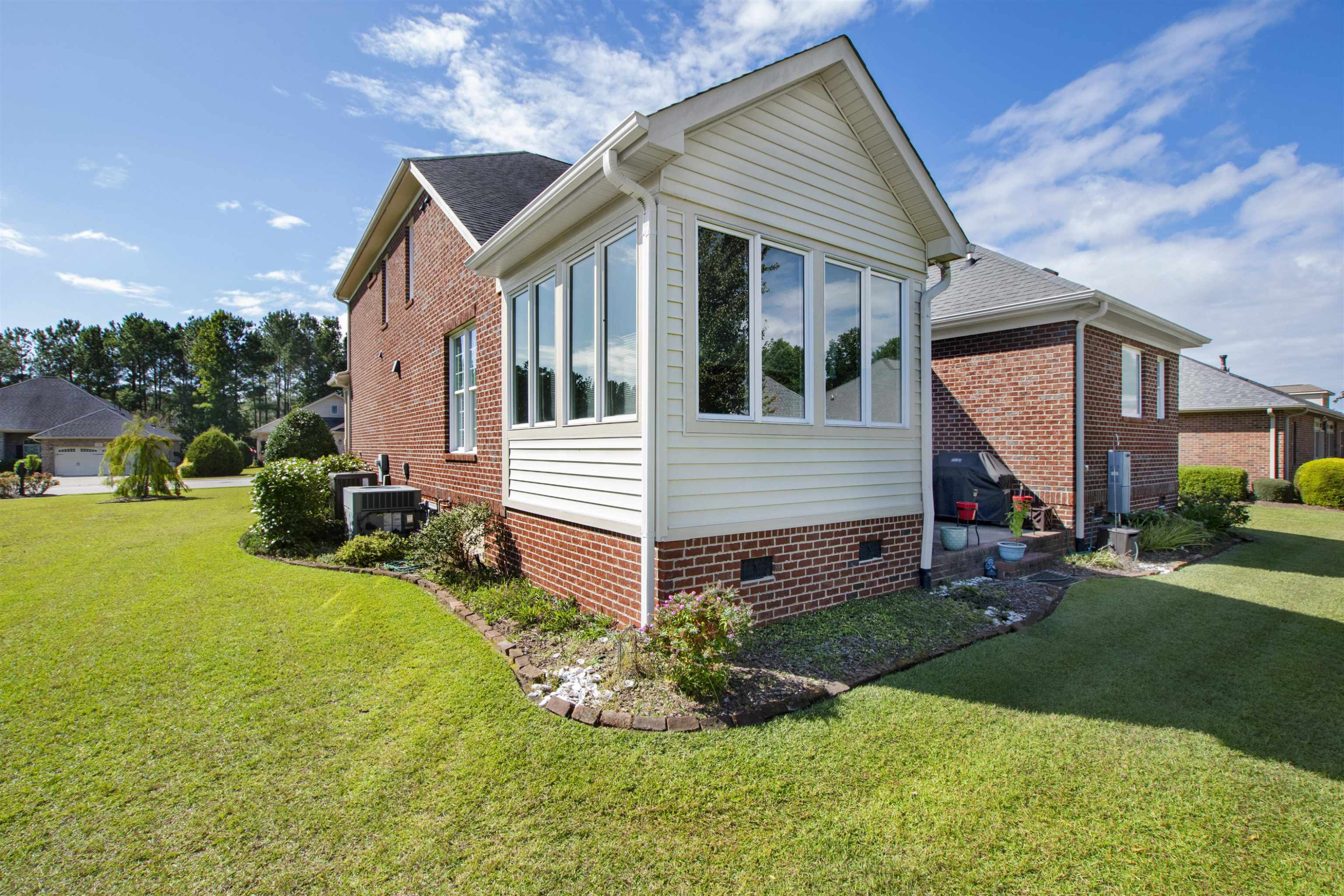 525 Sippihaw Oaks Drive