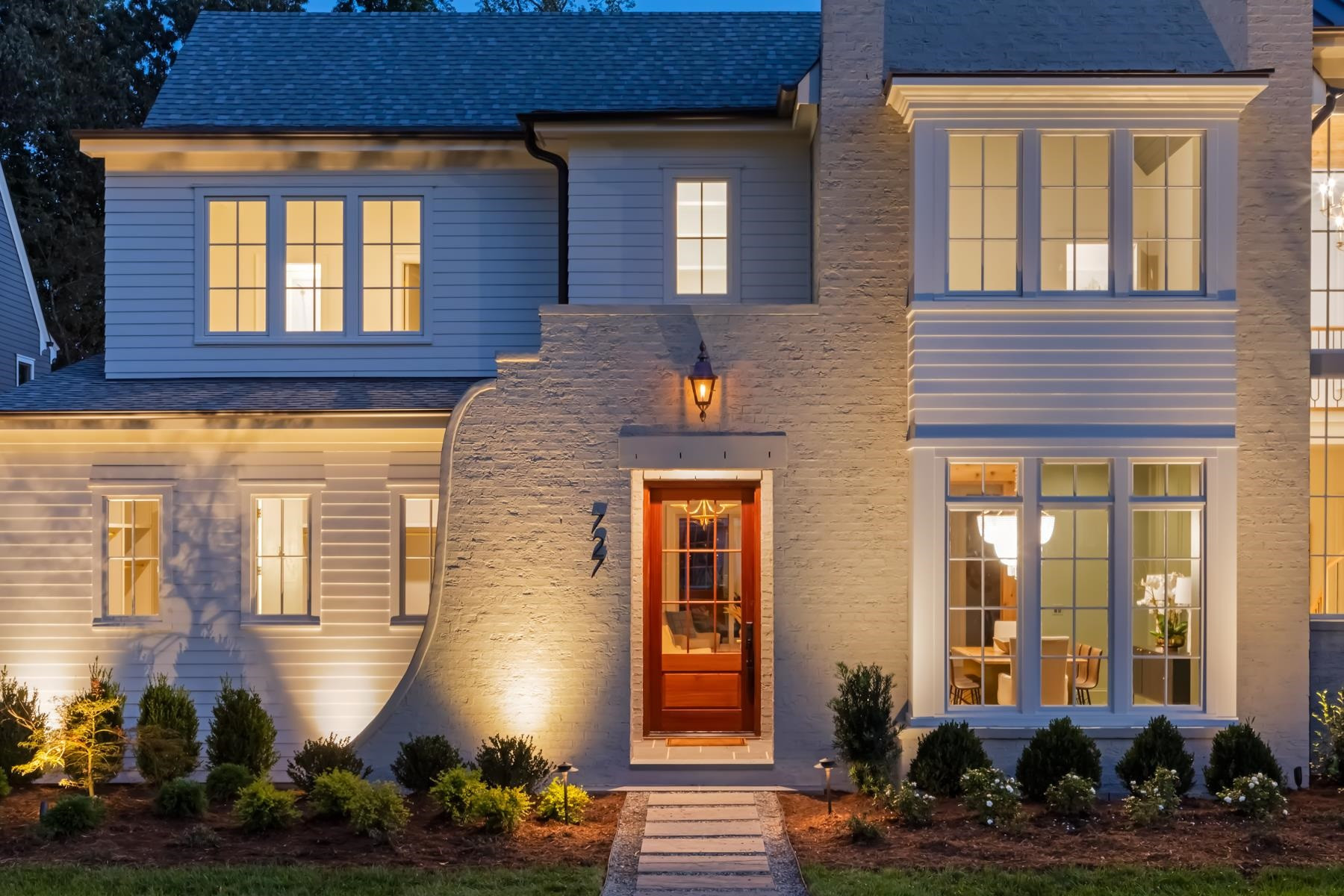 727 Lake Boone Trail