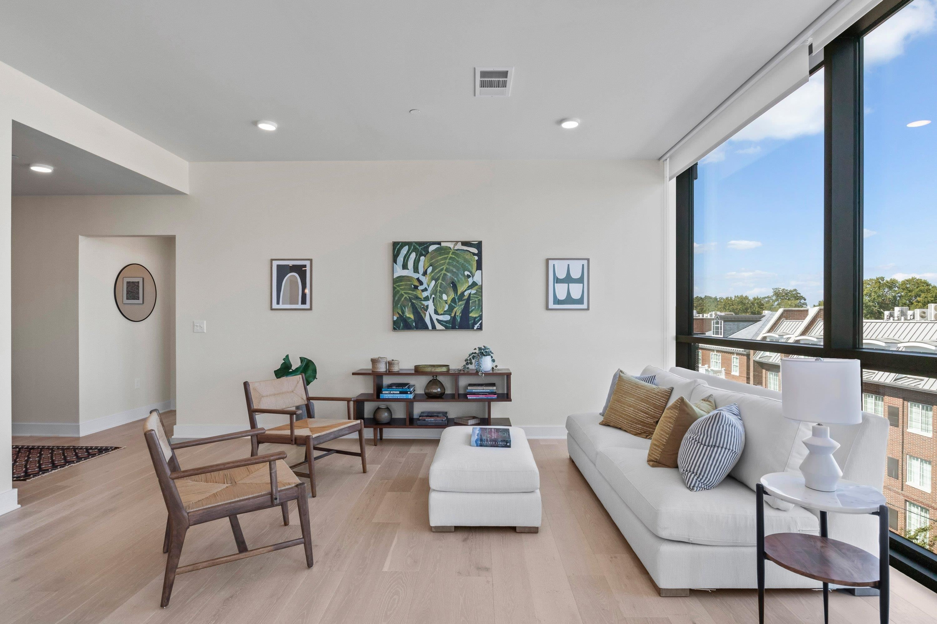 1105 W Main Street # 503