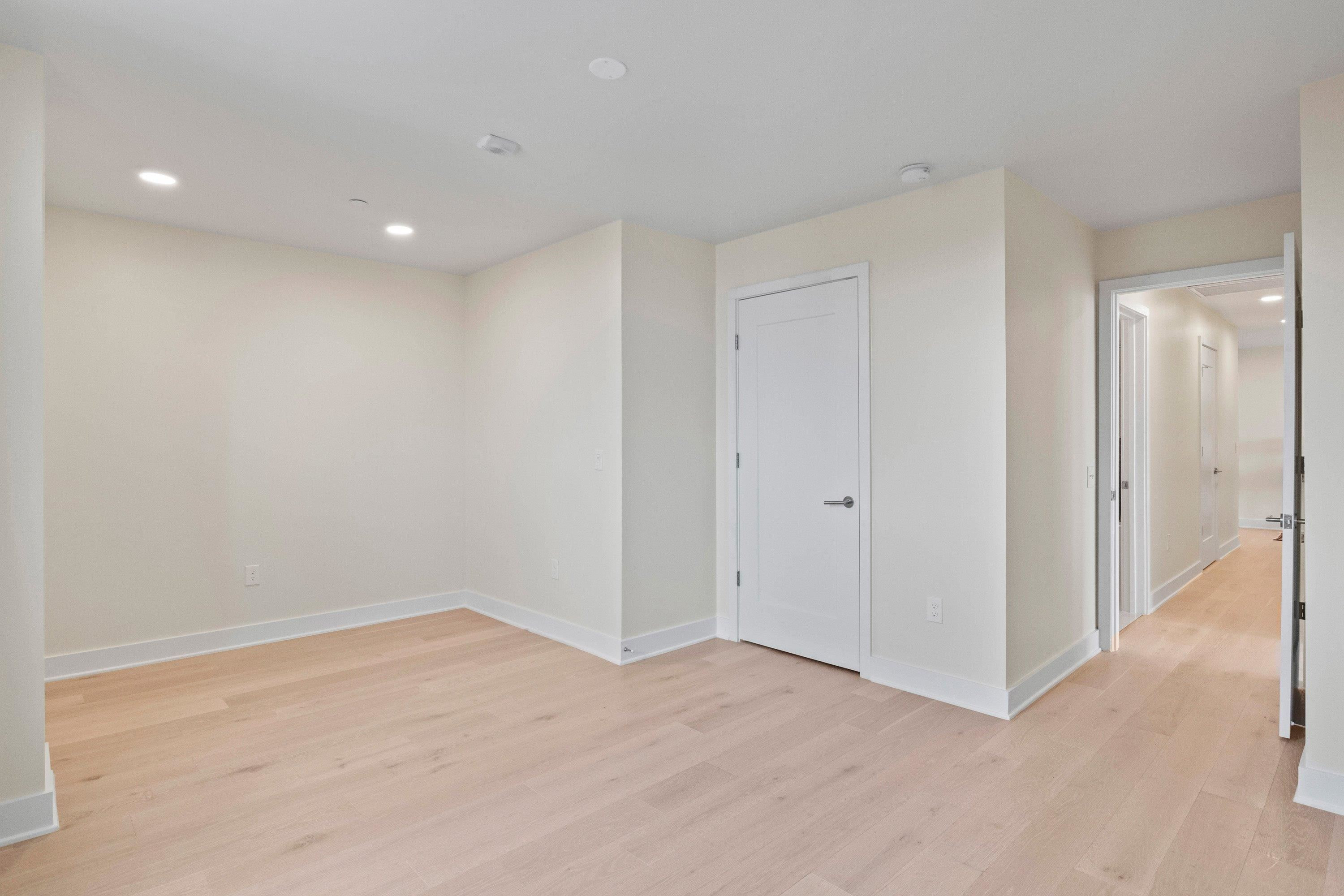 1105 W Main Street # 503