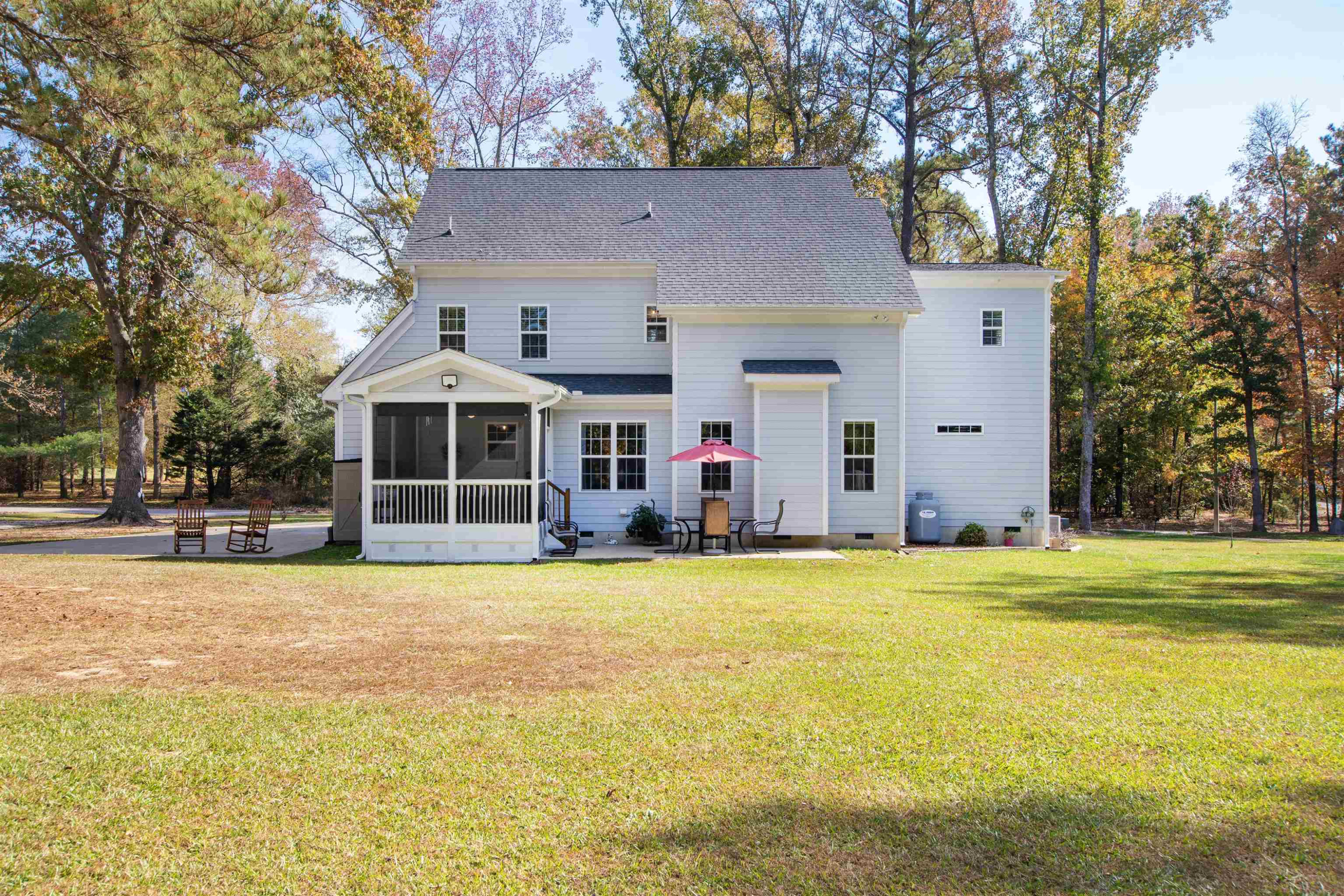 10156 Chambers Road