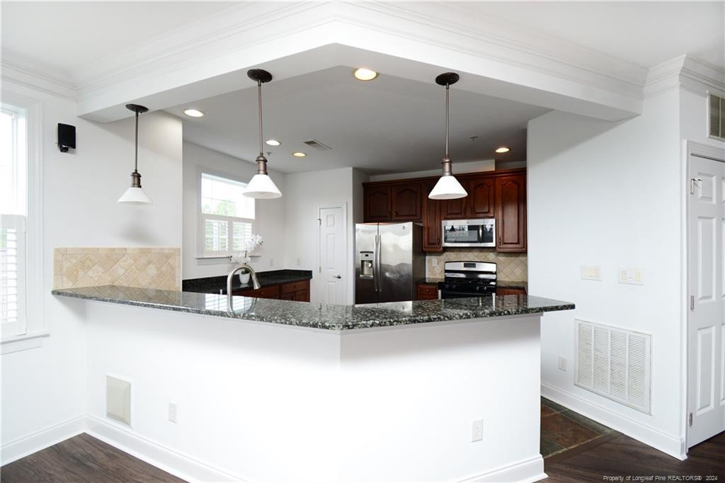 10511 Rosegate Court # 206