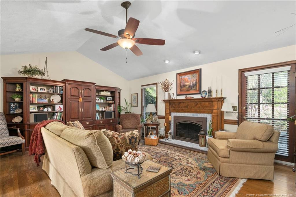 6408 Formosa Court