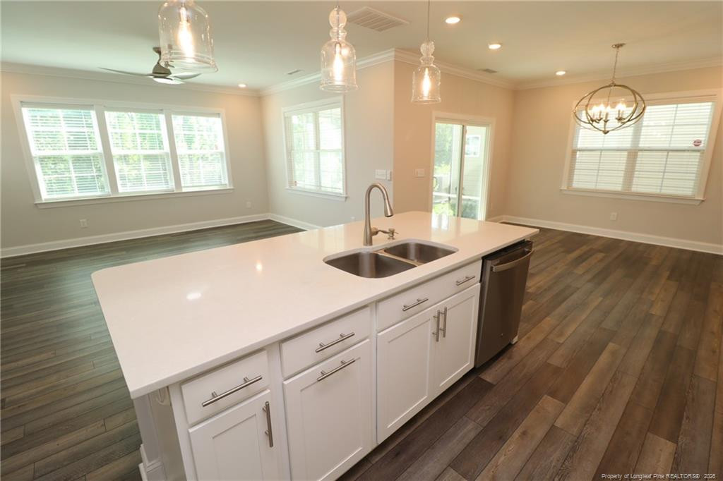 2936 Baronial Street