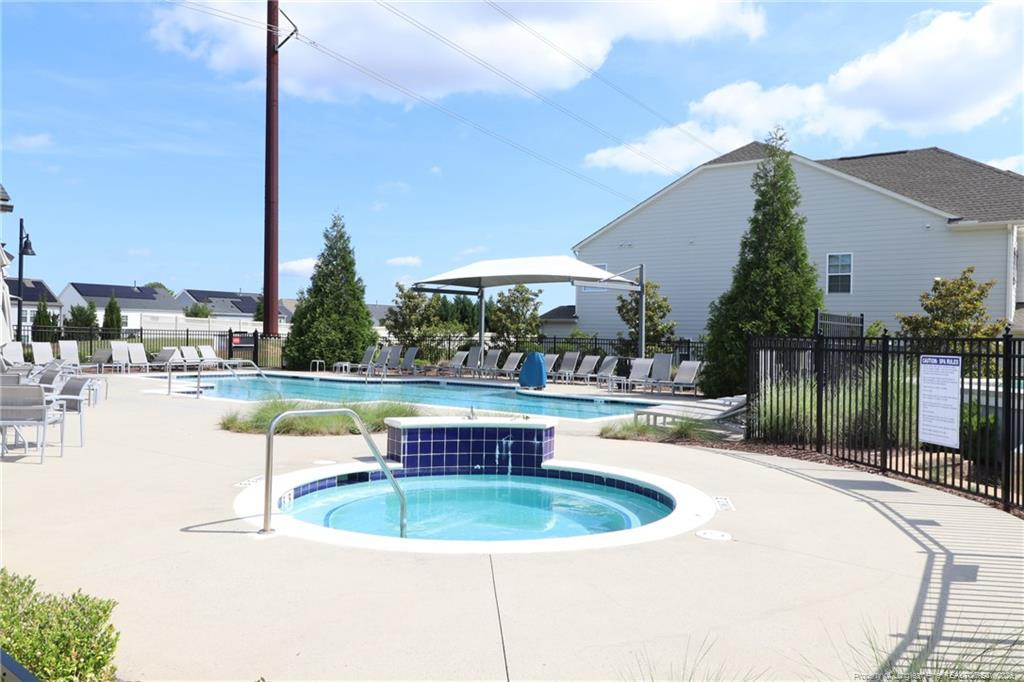 2936 Baronial Street