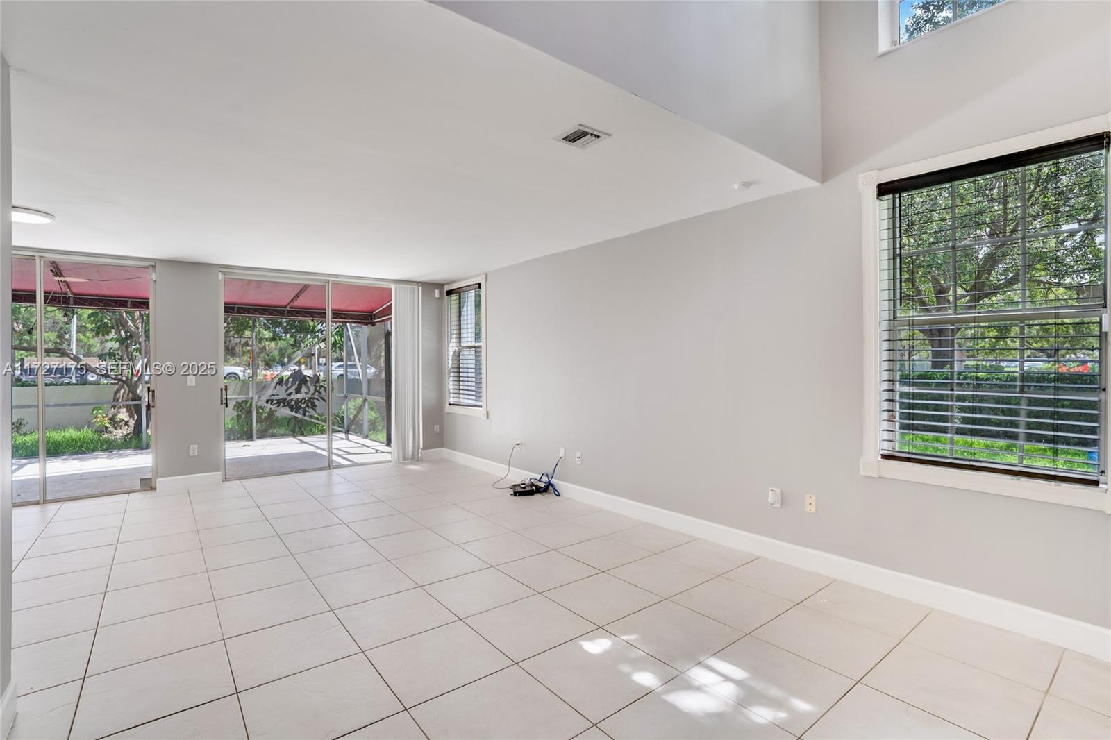 272 NW 118th Drive
