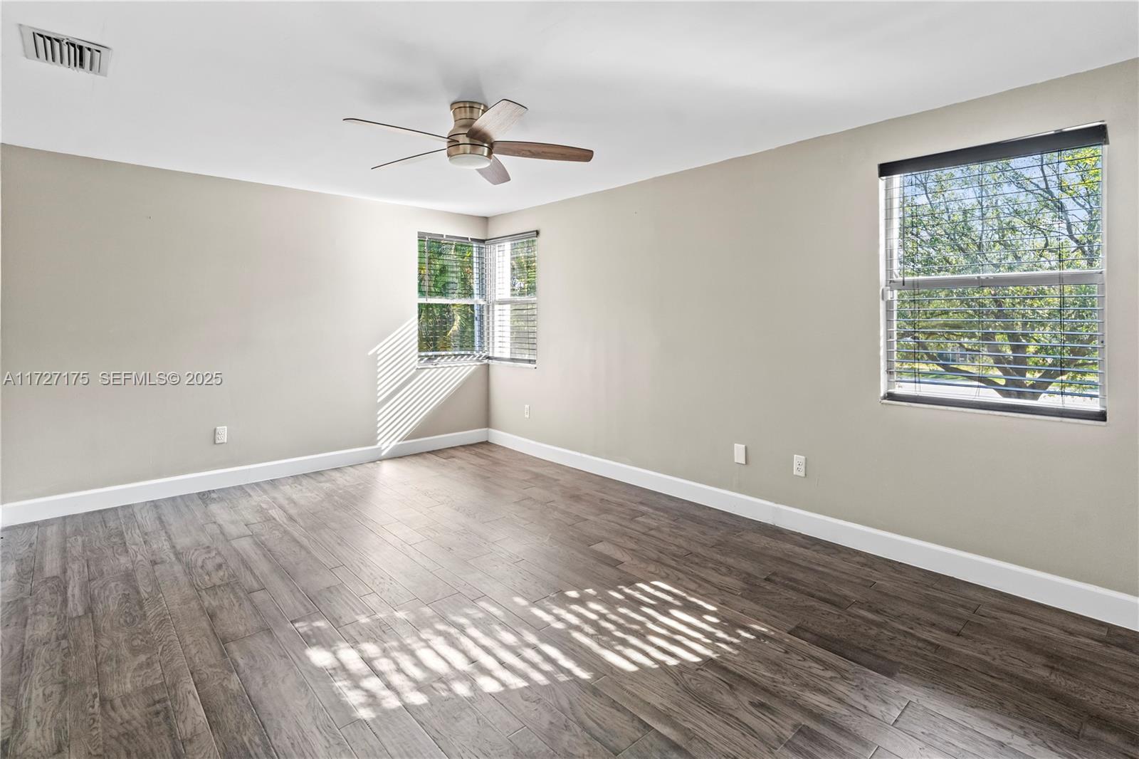 272 NW 118th Drive
