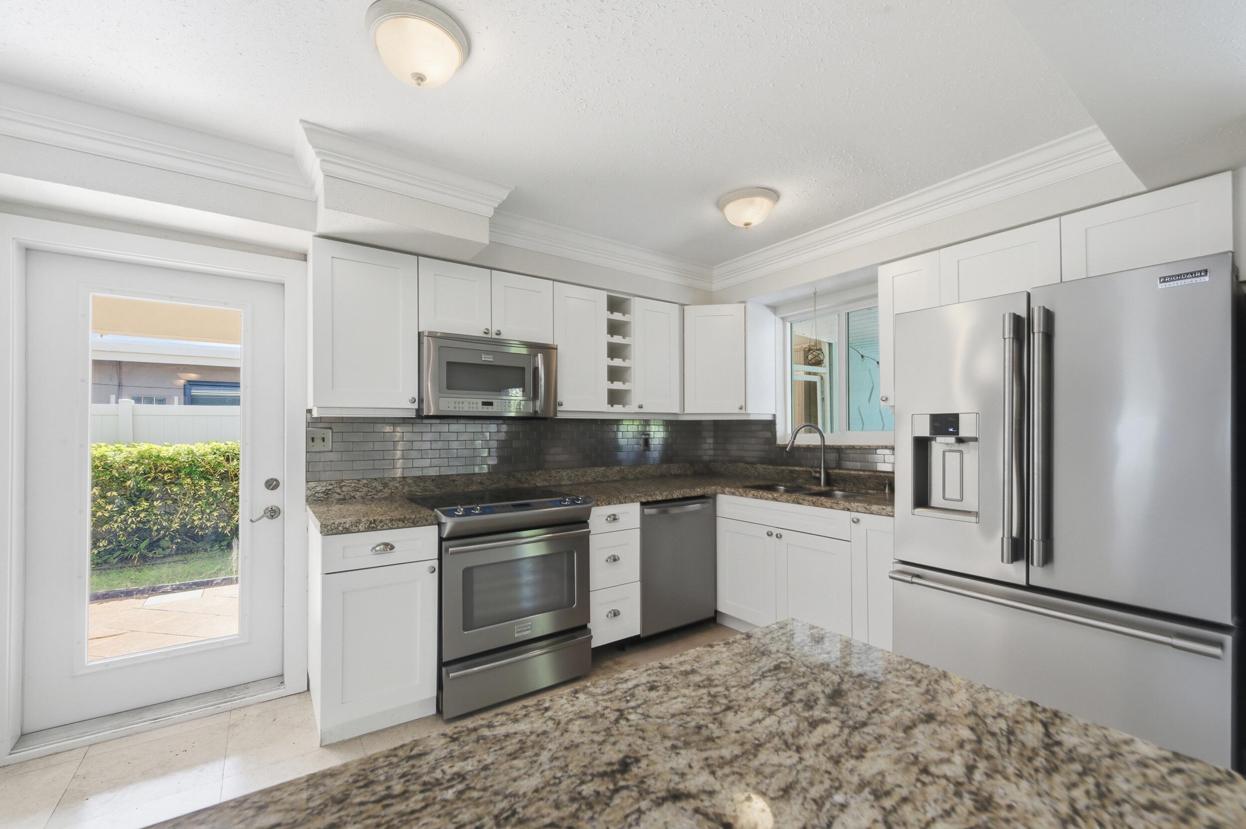 2685 SE 6th Street
