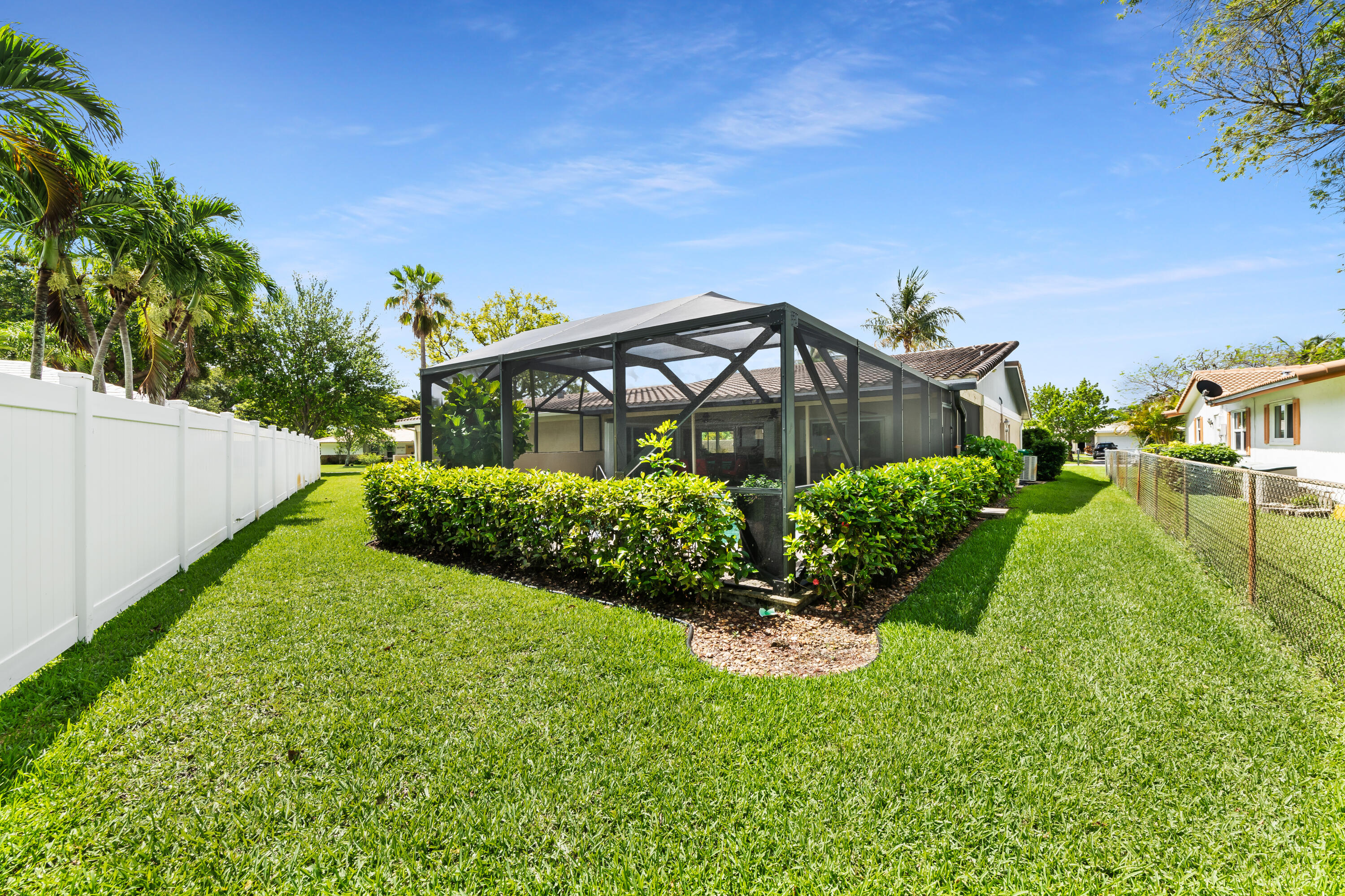 10751 NW 43rd Court