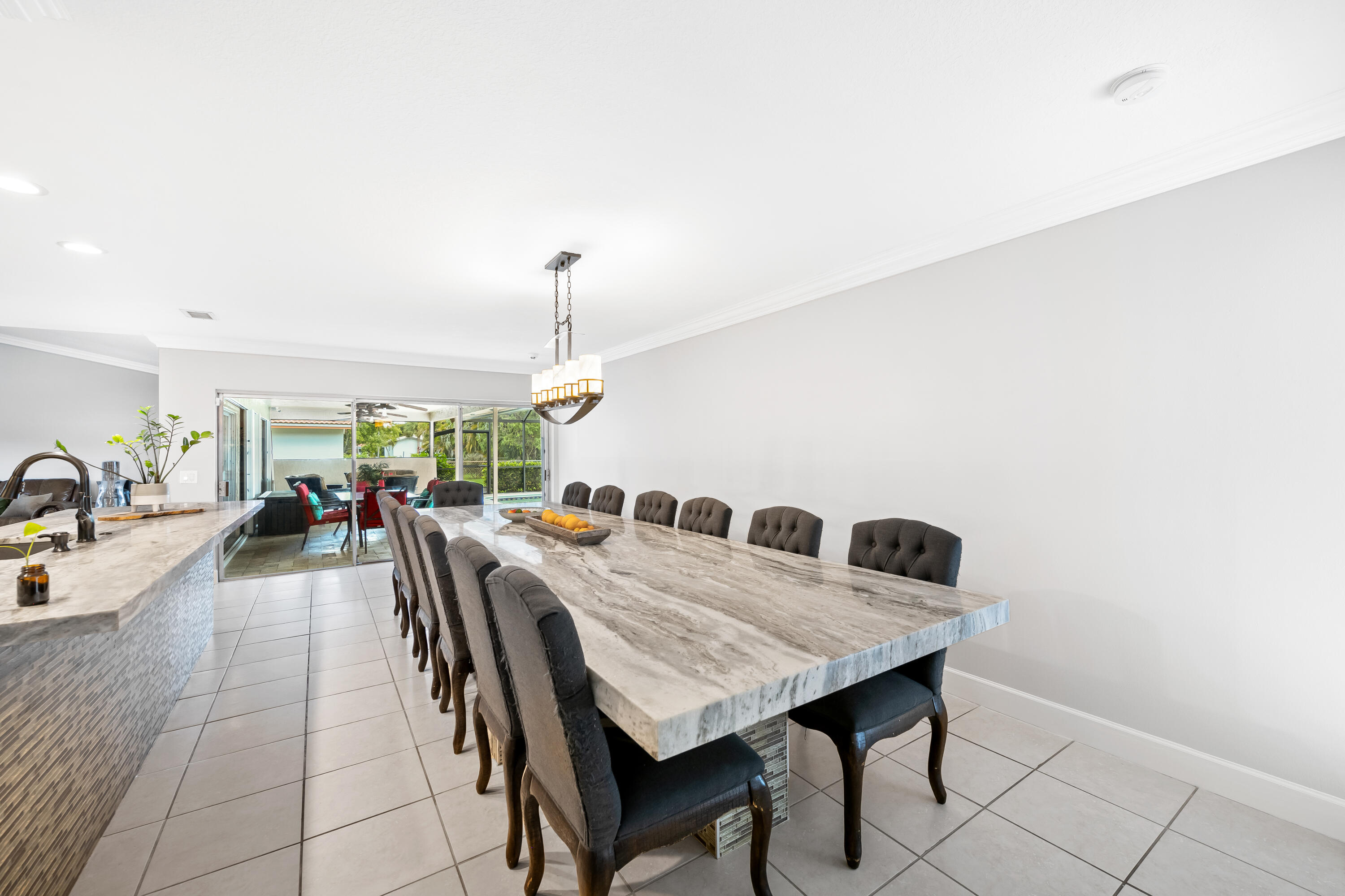 10751 NW 43rd Court
