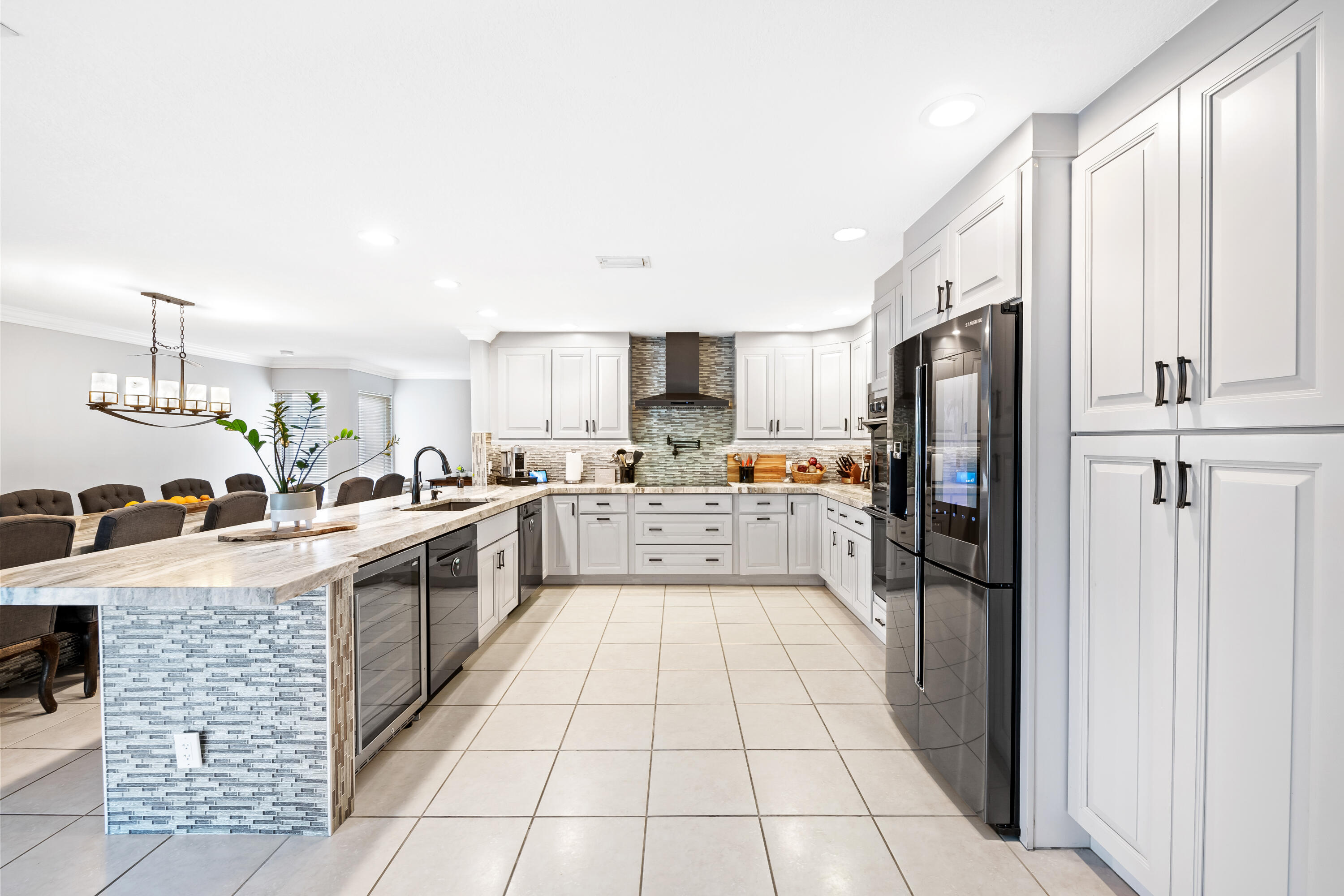 10751 NW 43rd Court