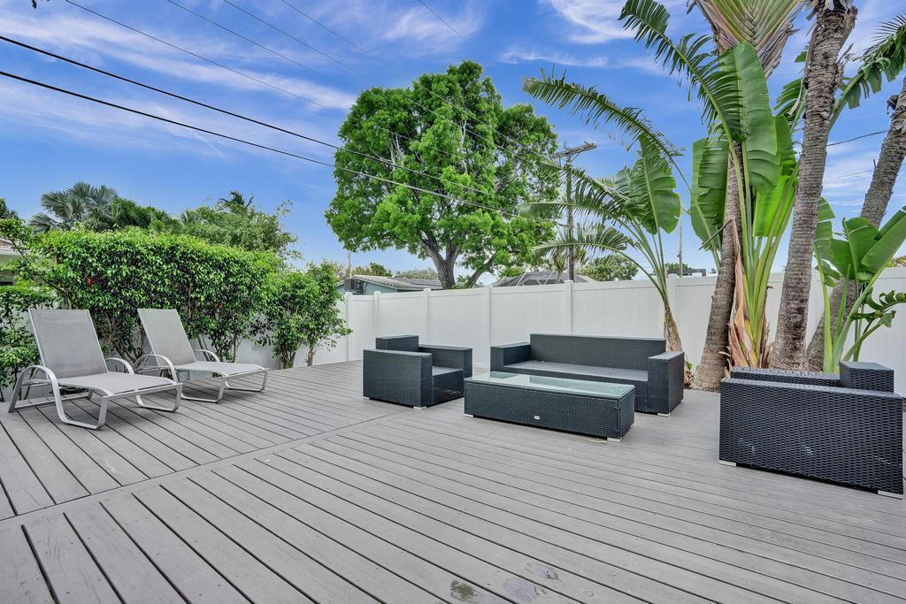 1001 SE 13th Court