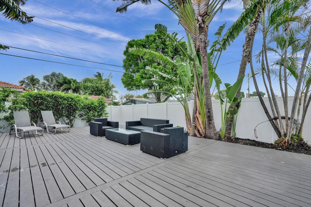 1001 SE 13th Court