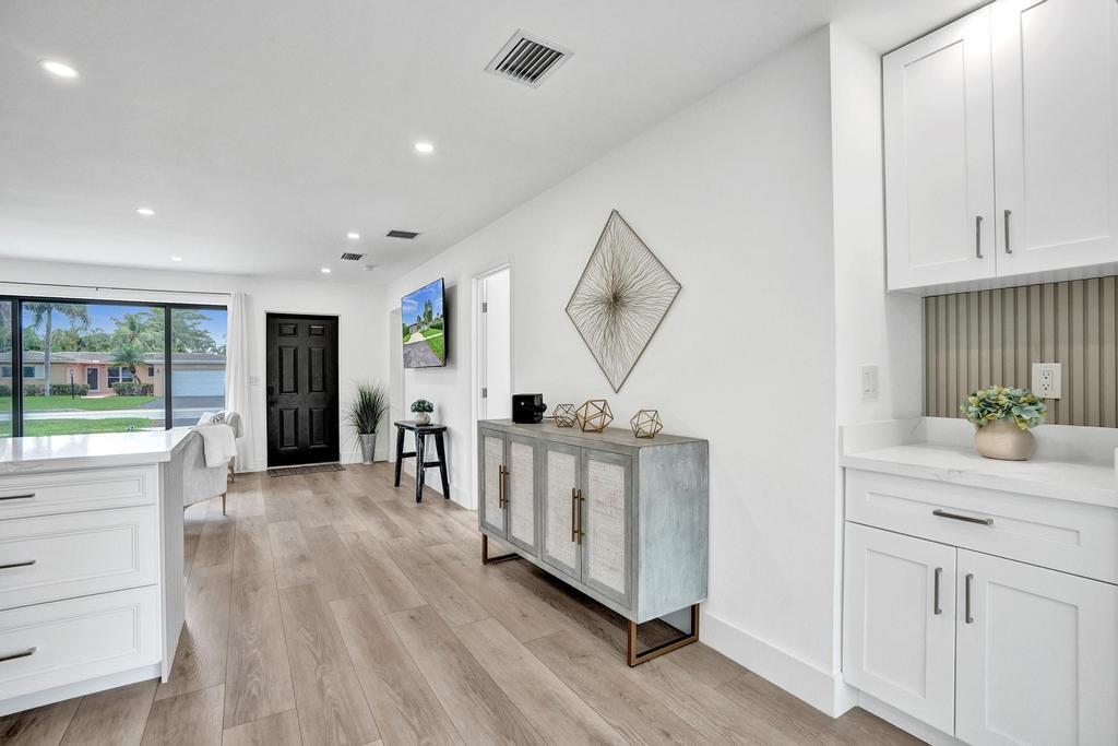 1001 SE 13th Court